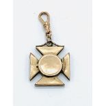 9ct gold Maltese cross style pendant/locket.