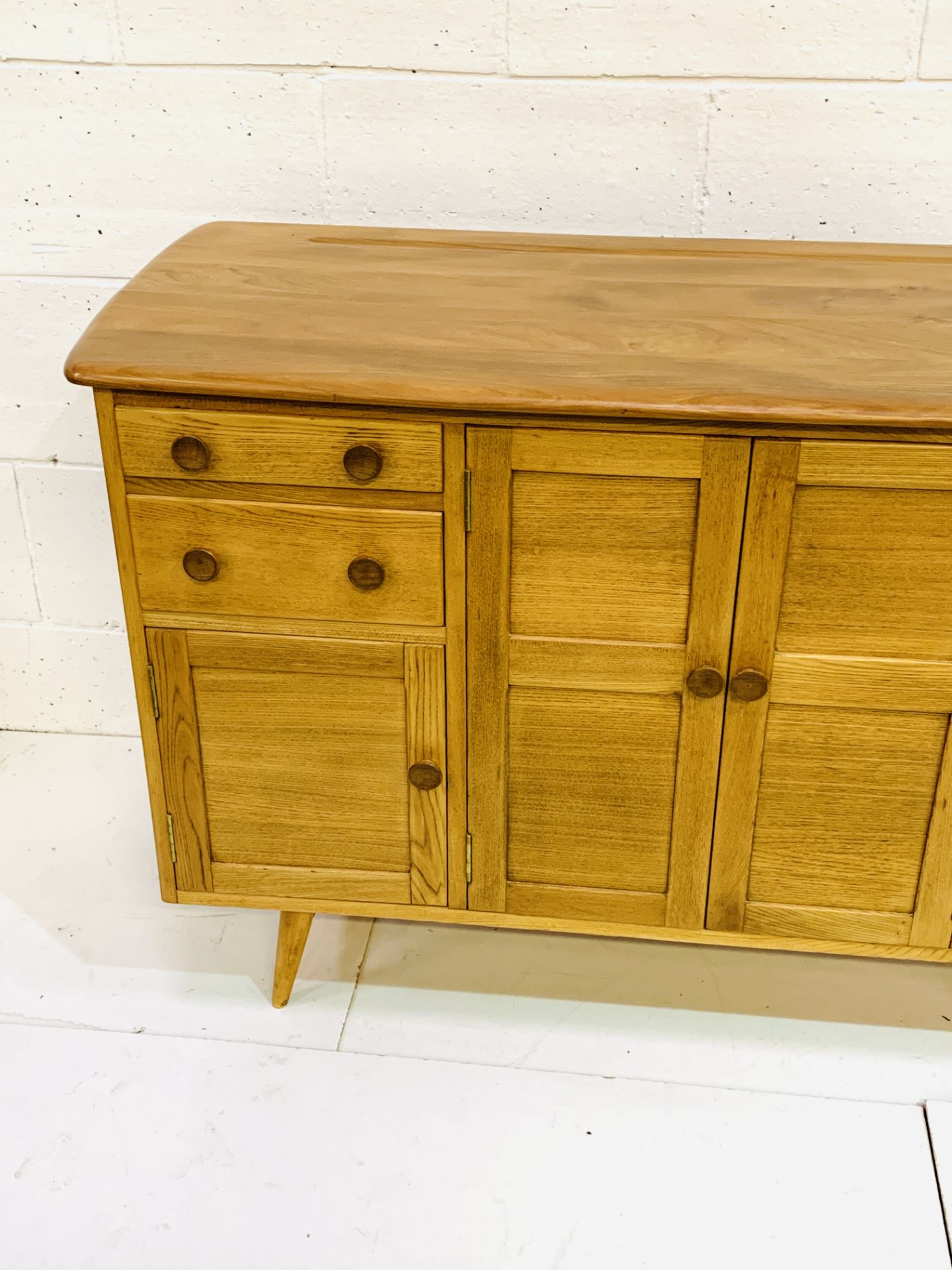 Ercol style sideboard - Image 2 of 6