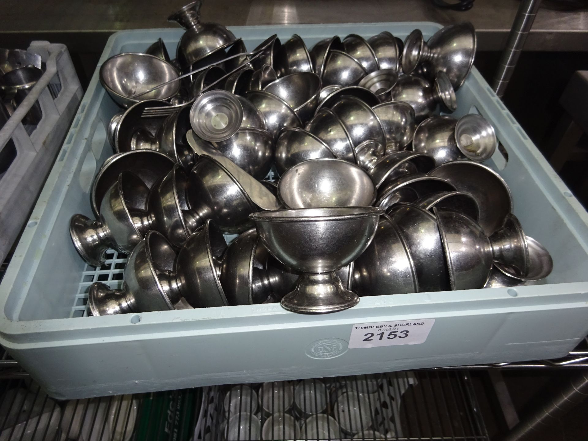 Stainless steel dessert bowls.