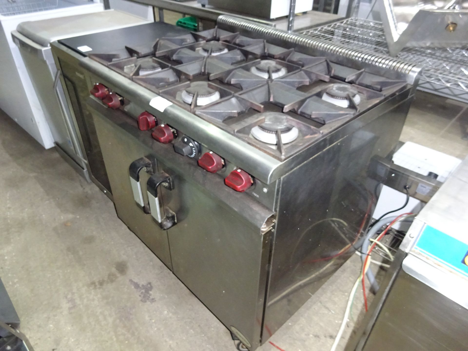 Moorwood Vulcan natural gas 6 burner oven on castors, width 60cms, depth 67cms and height 84cms.