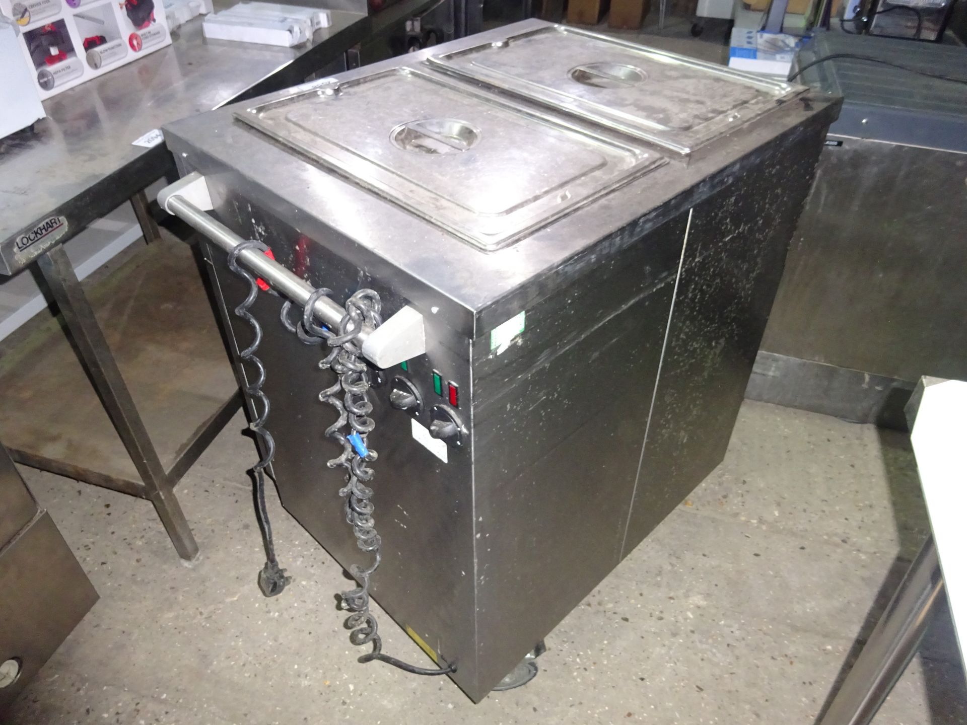 Parry hot cupboard bain marie, 240v, width 85cms, depth 64cms and height 97cms. - Image 3 of 3