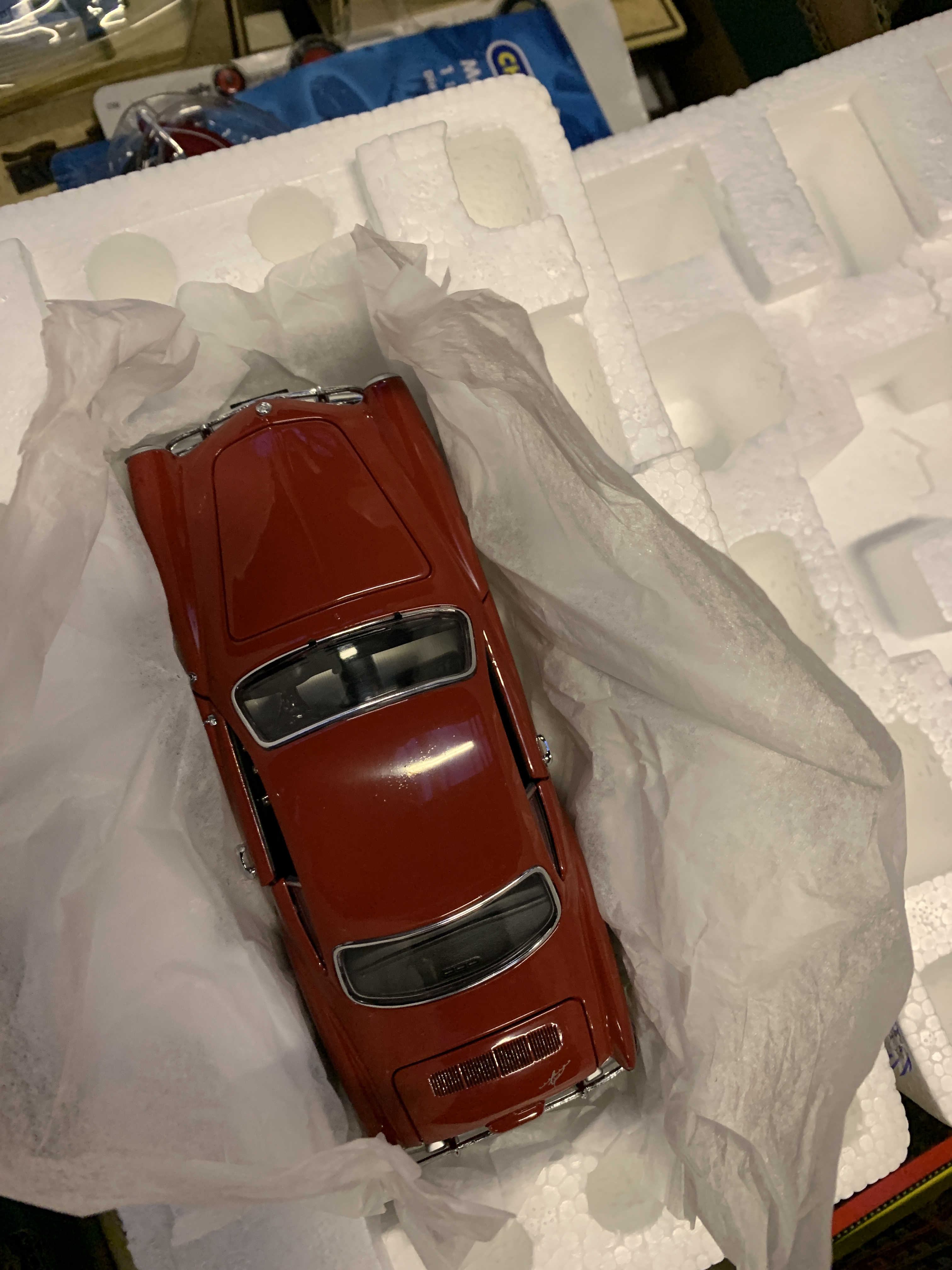 Two boxes of diecast models together with a Franklin mint Volkswagen car. - Image 2 of 2