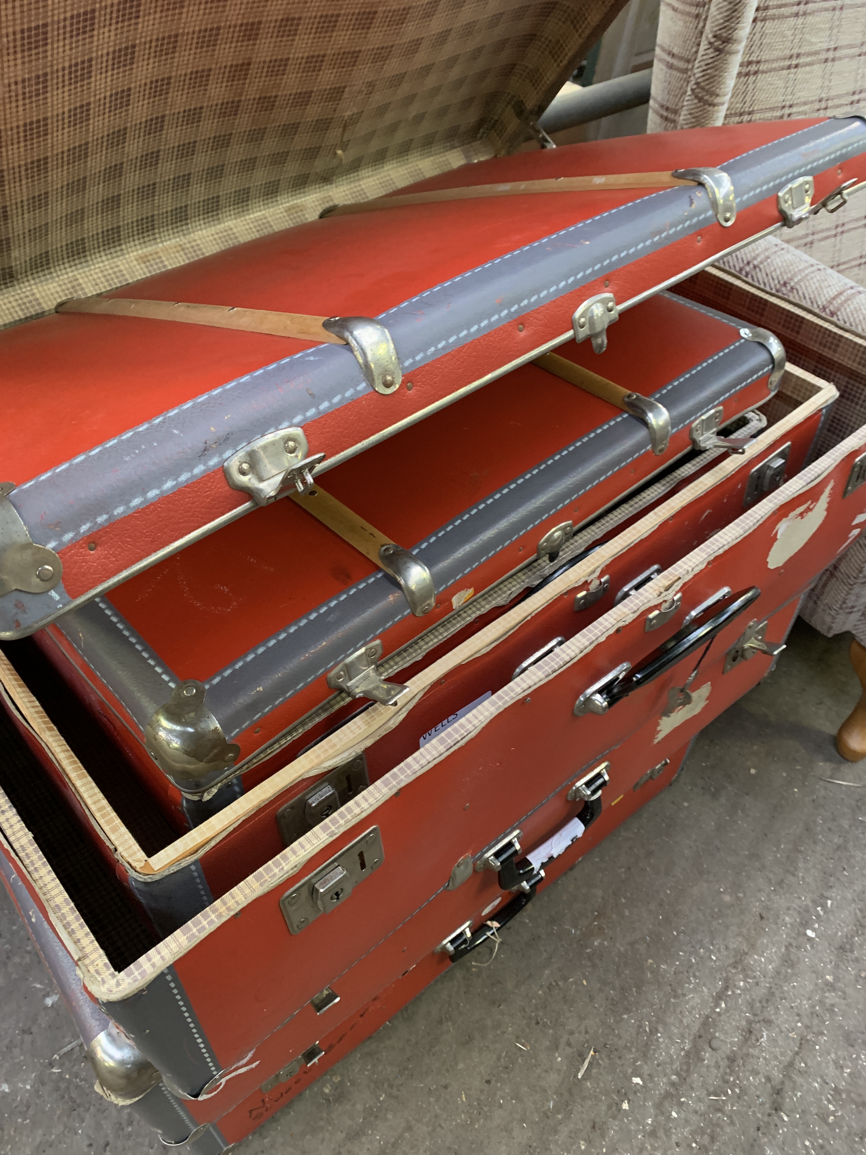 Two sets of three suitcases and another matching suitcase - Image 2 of 3