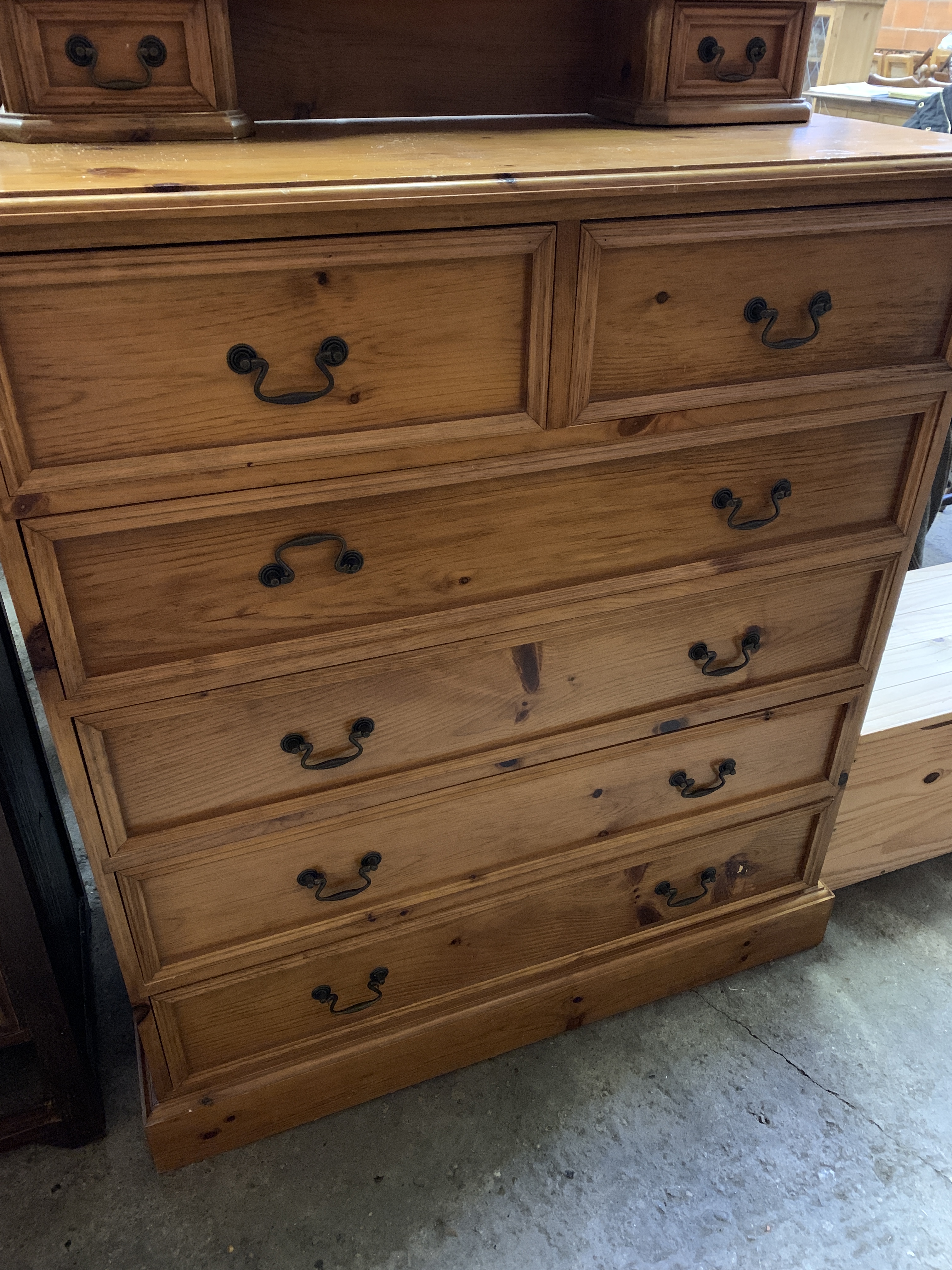 Pine chest of two over four drawers - Image 3 of 3