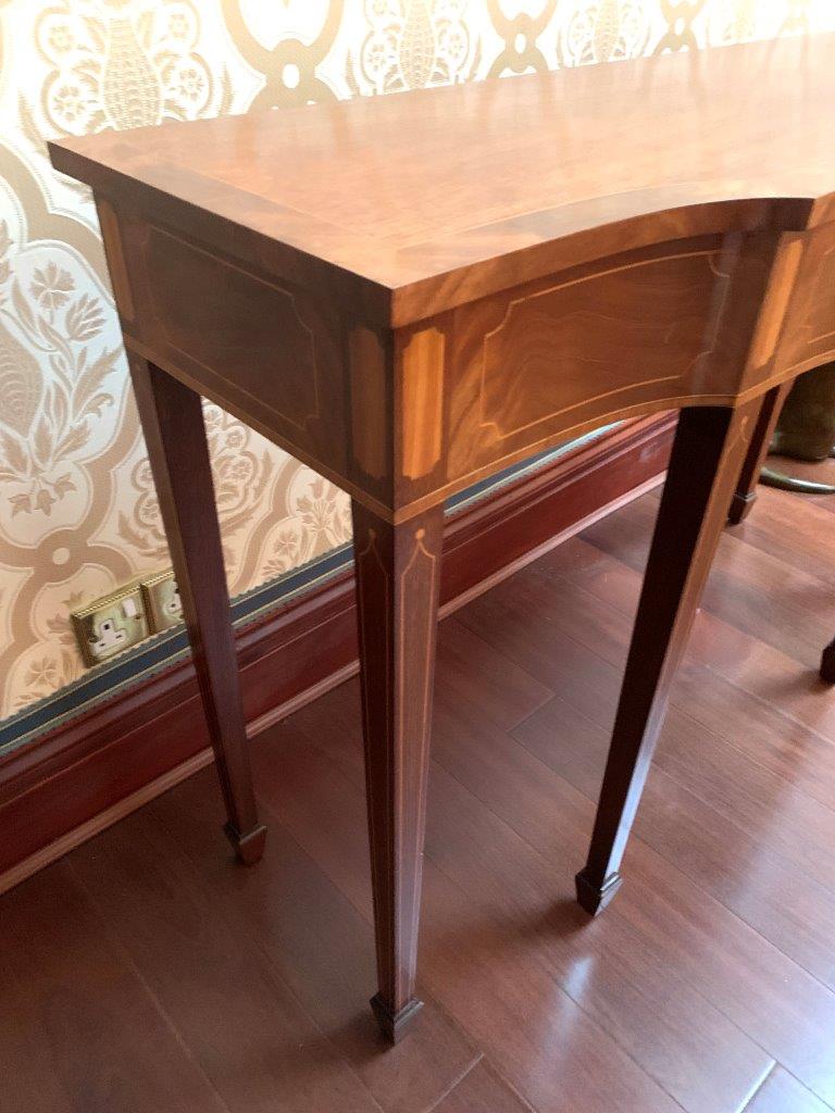 Pair of Georgian style inlaid console tables - Image 3 of 5