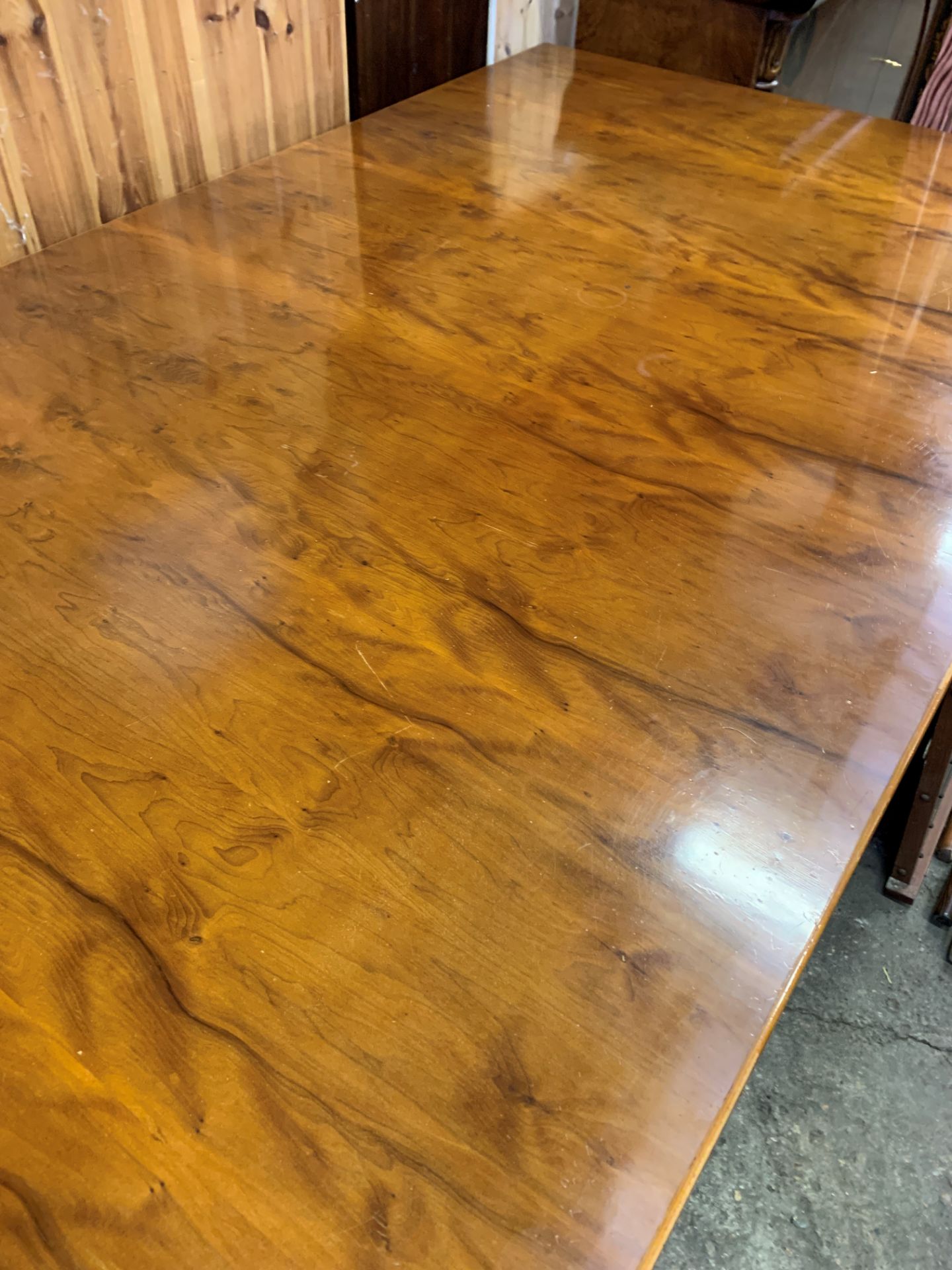 Very large mahogany veneer modern table on substantial H support - Image 3 of 4