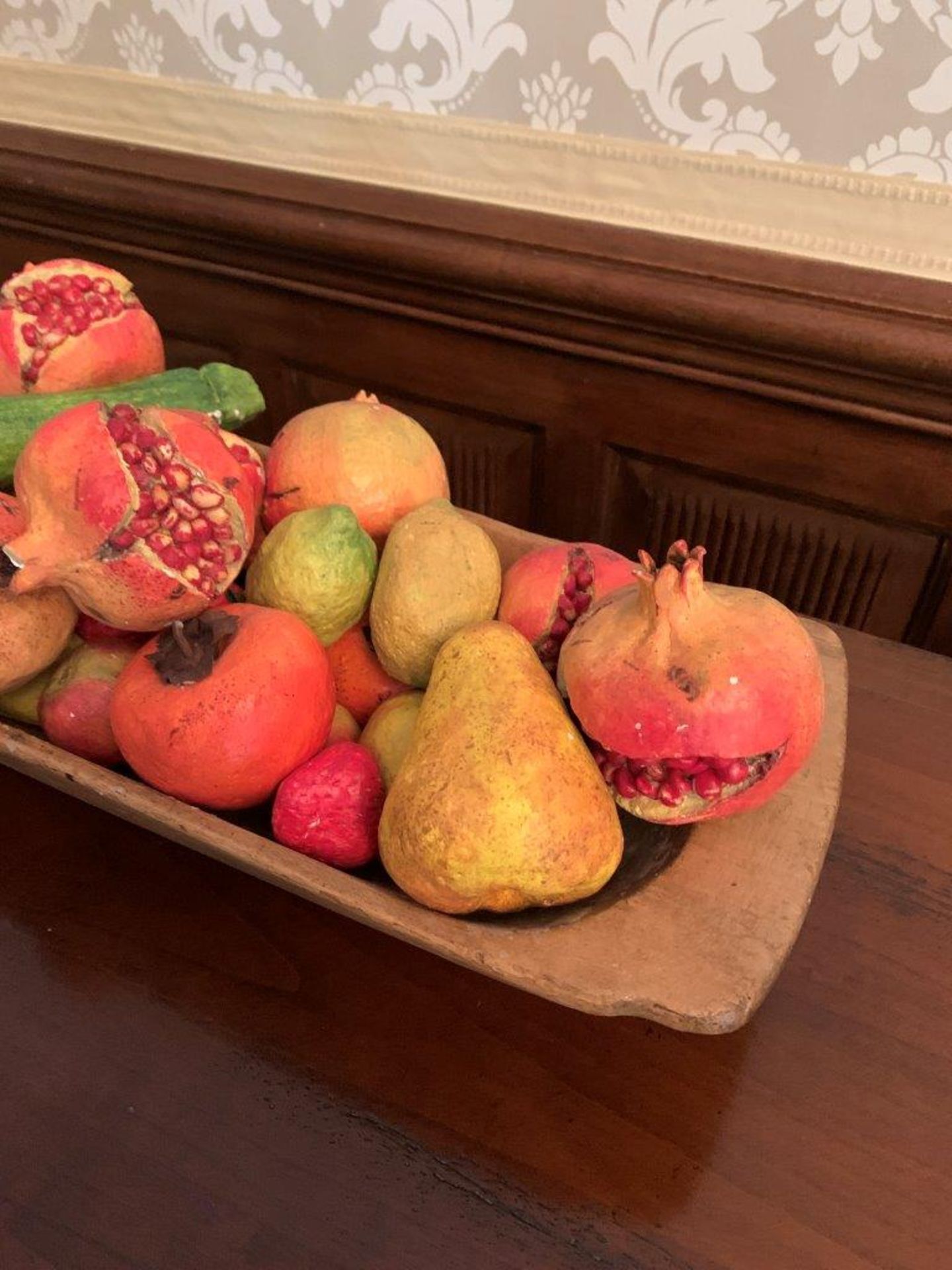 Wooden long dish containing a quantity of plaster "fruit" - Image 2 of 4