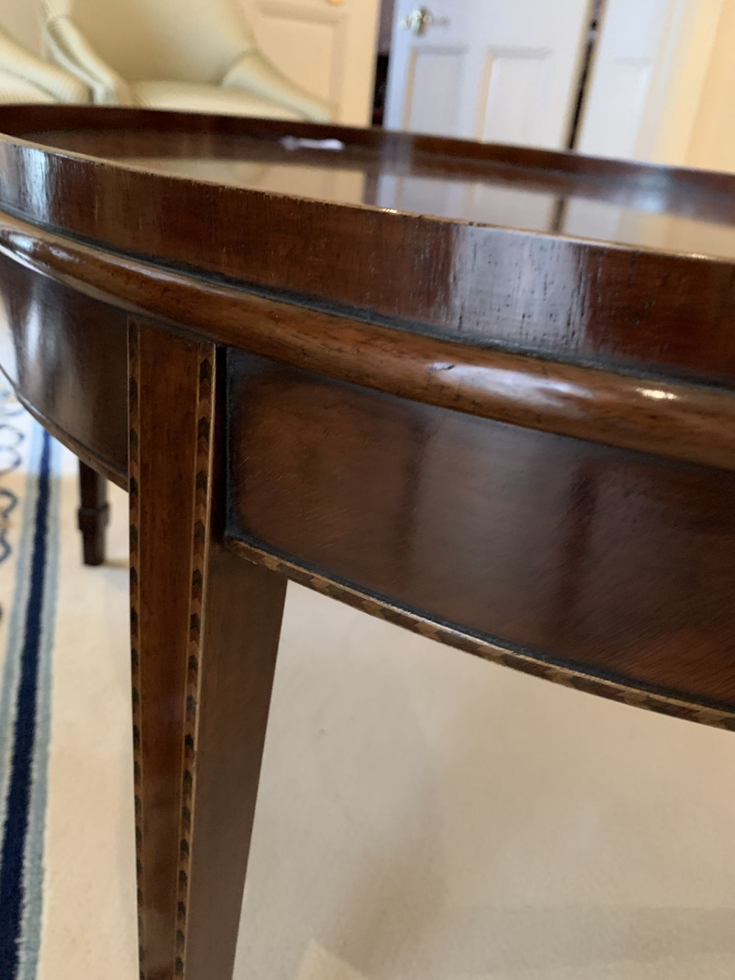 Mahogany Georgian style oval coffee table - Image 4 of 4