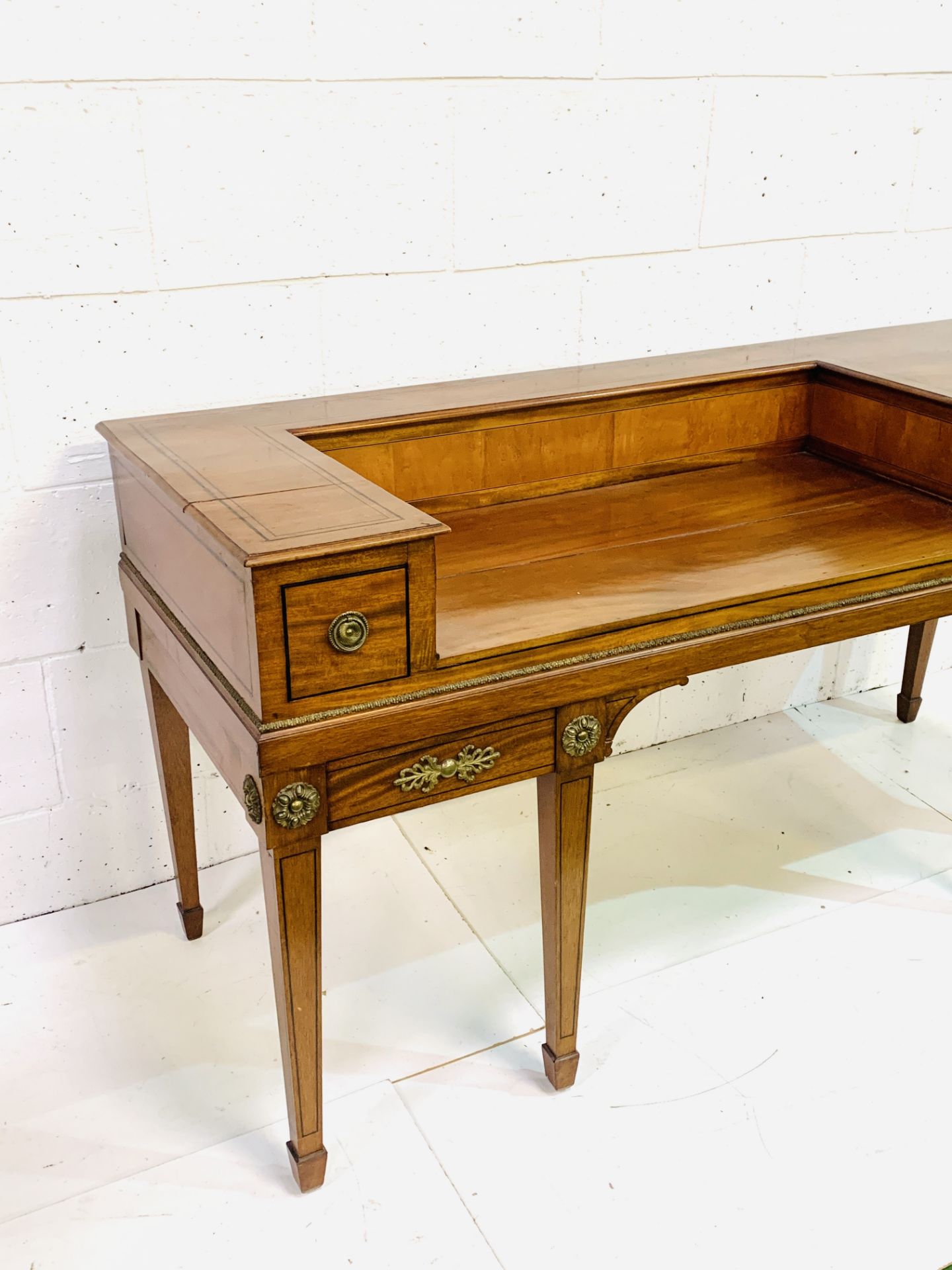 George III mahogany former spinnet later converted to a desk - Image 2 of 8