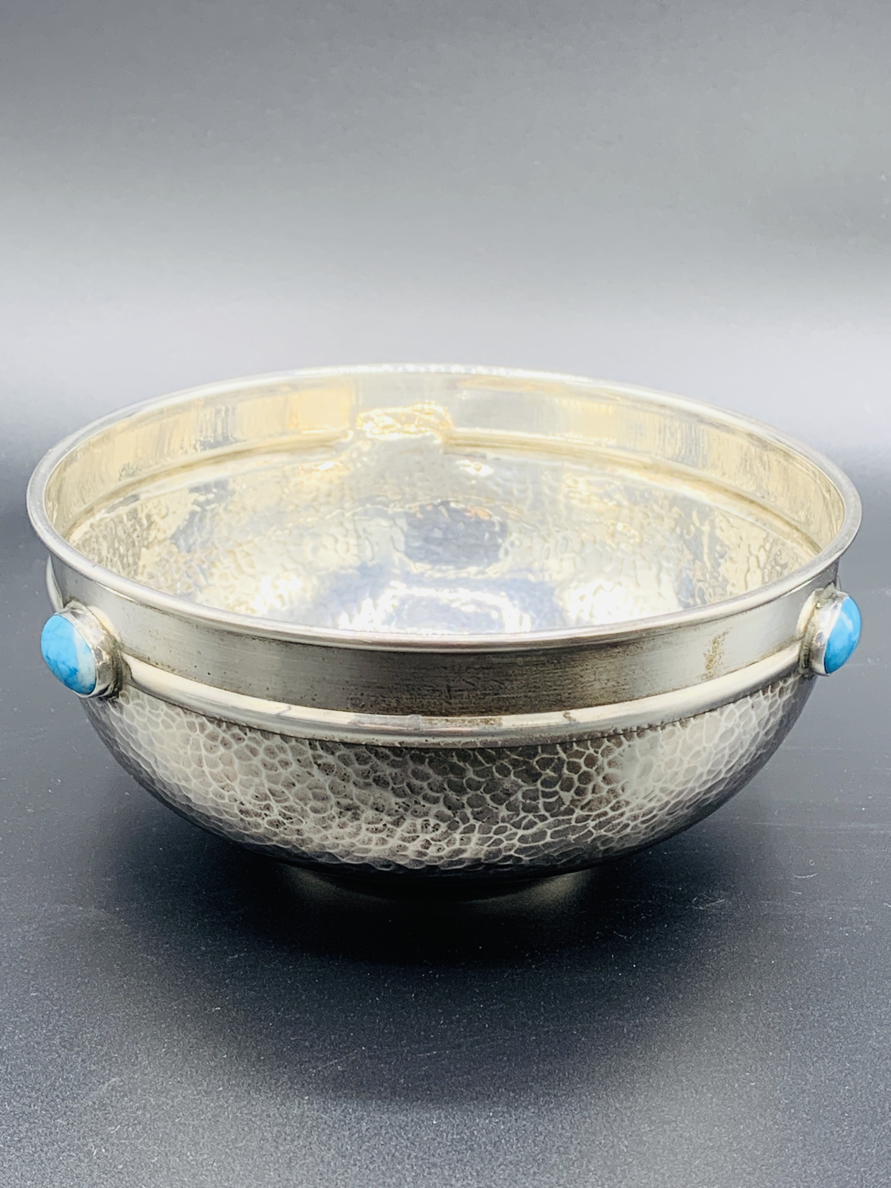 Hammered silver bowl with three blue cabochons to outside rim - Image 3 of 7
