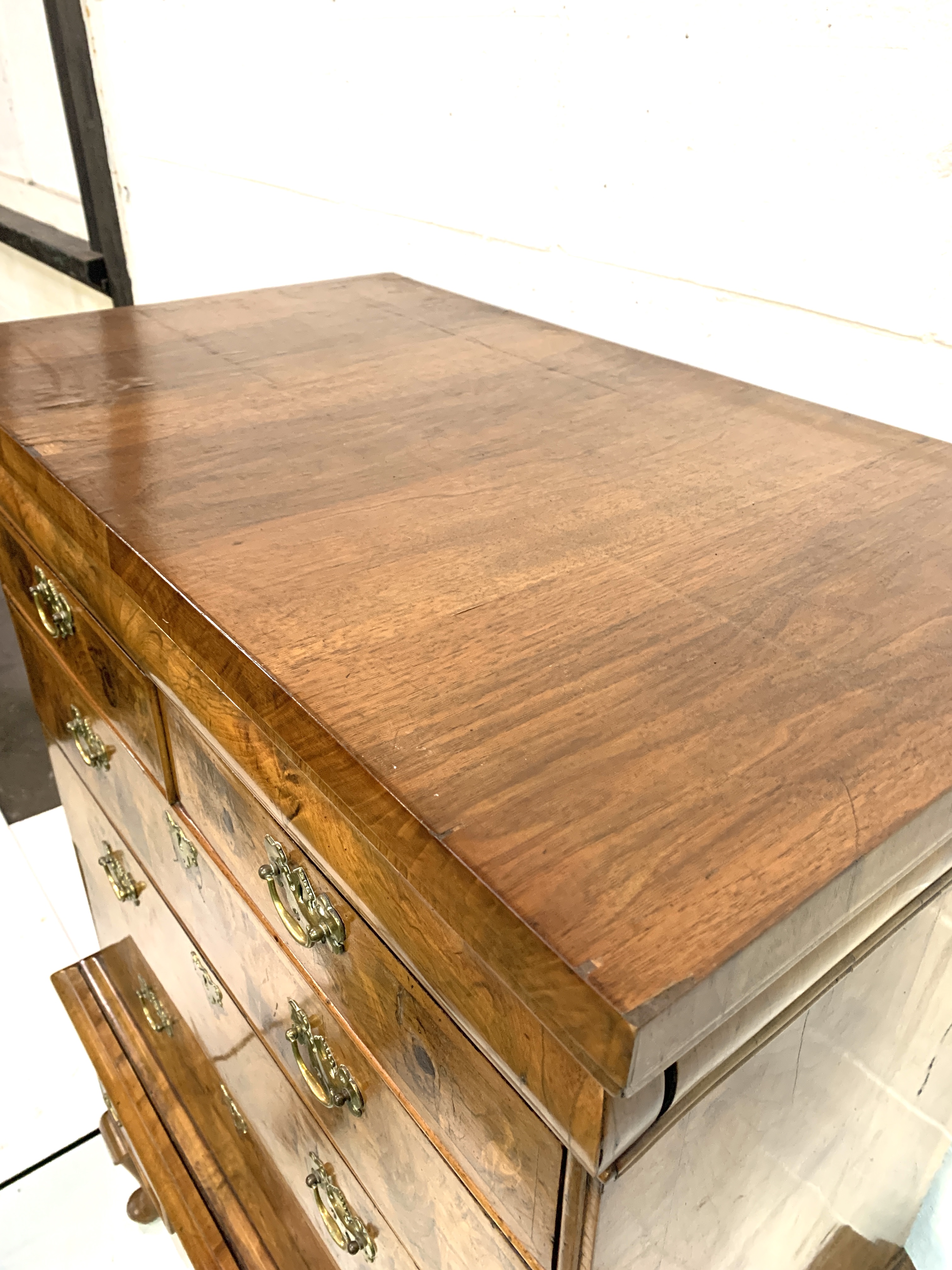 Walnut veneer chest - Image 9 of 10