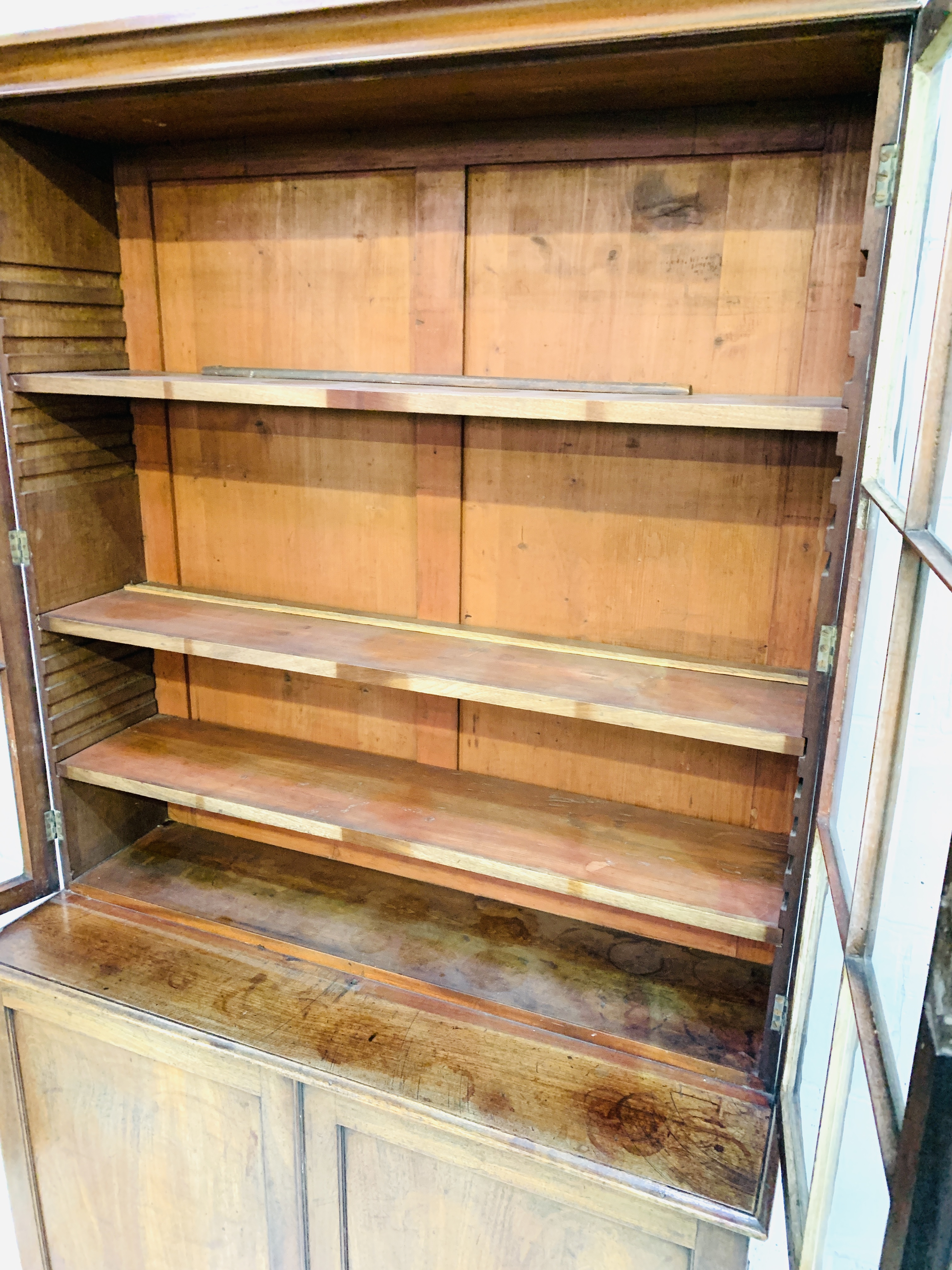 Victorian mahogany bookcase - Image 4 of 5