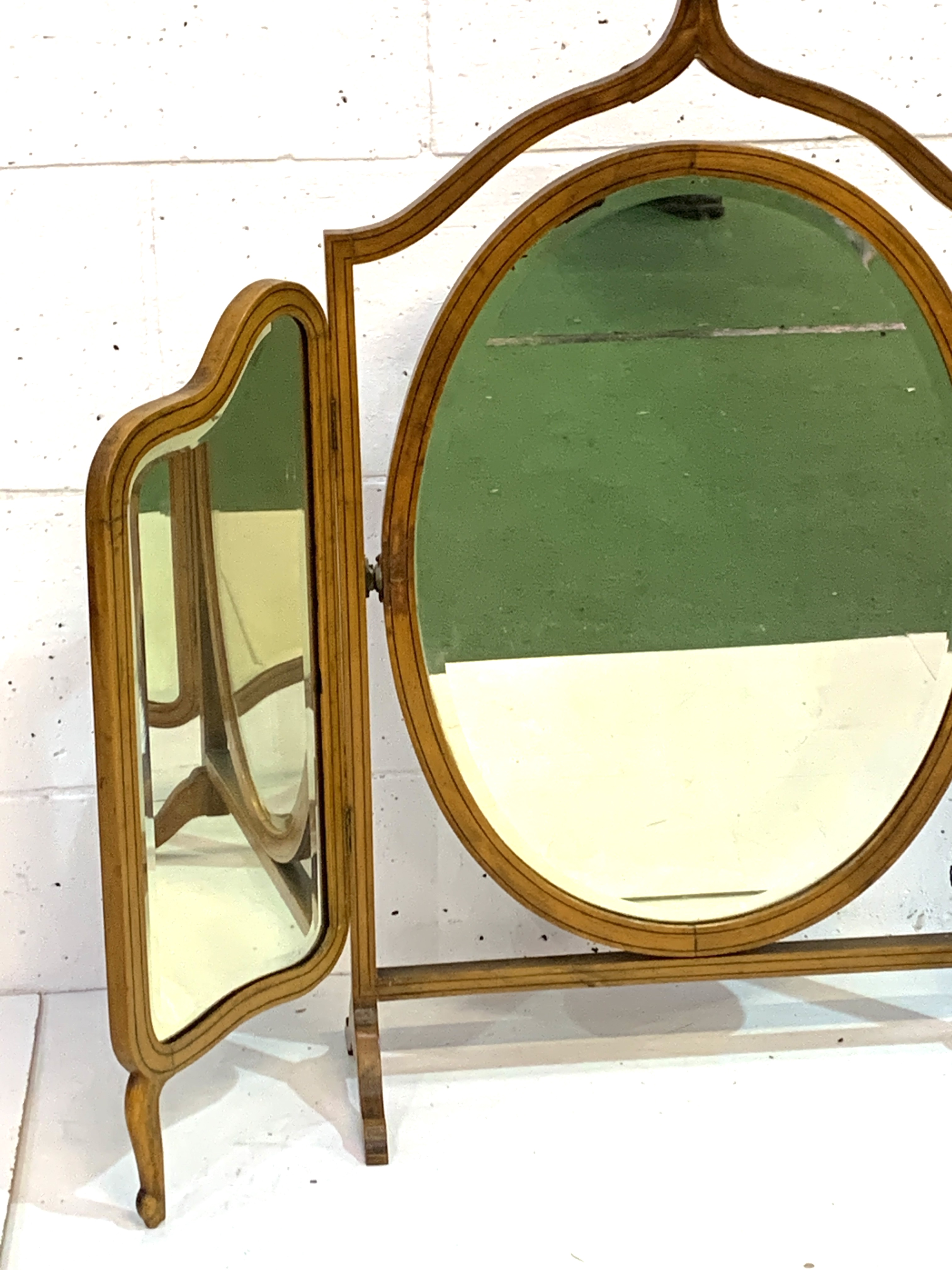 Mahogany framed triple toilet mirror - Image 4 of 6