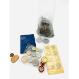 A large quantity of GB coins to include nine Churchill crowns, Victorian pennies and others.