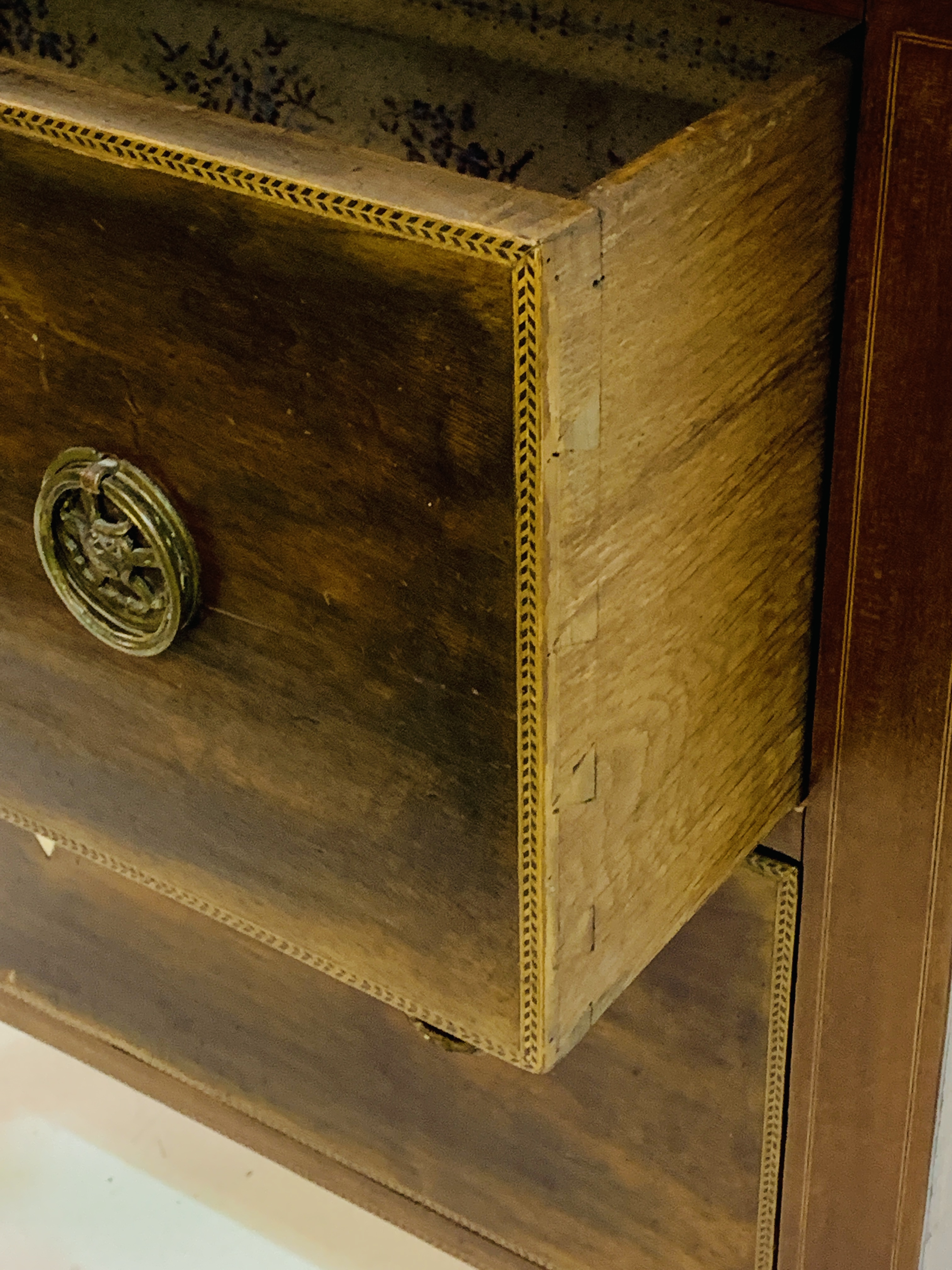 Mahogany chest of two drawers - Image 3 of 7