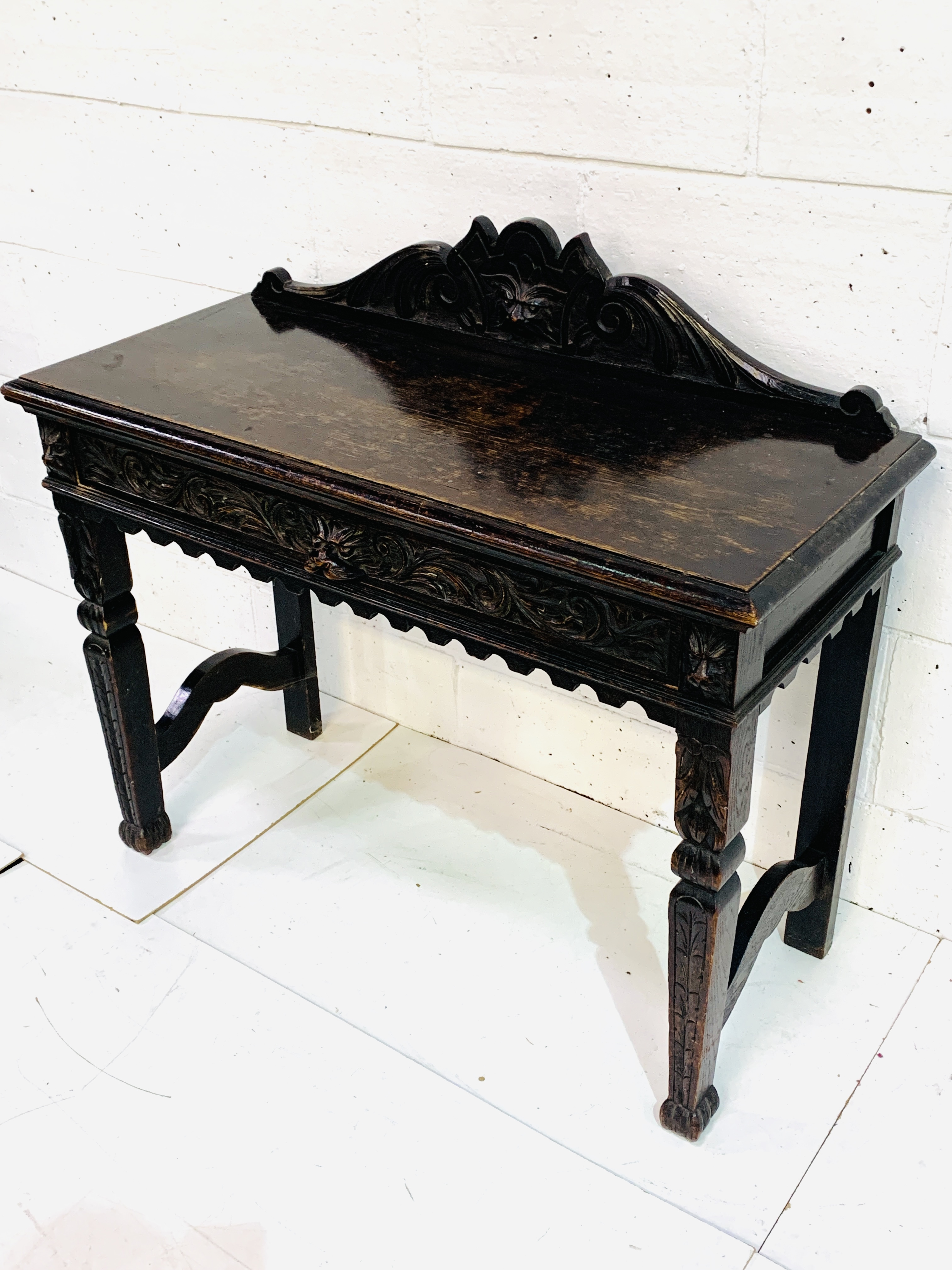 17th century style oak hall table - Image 4 of 6