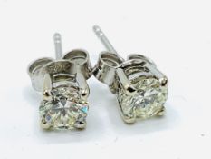 White gold diamond stud earrings