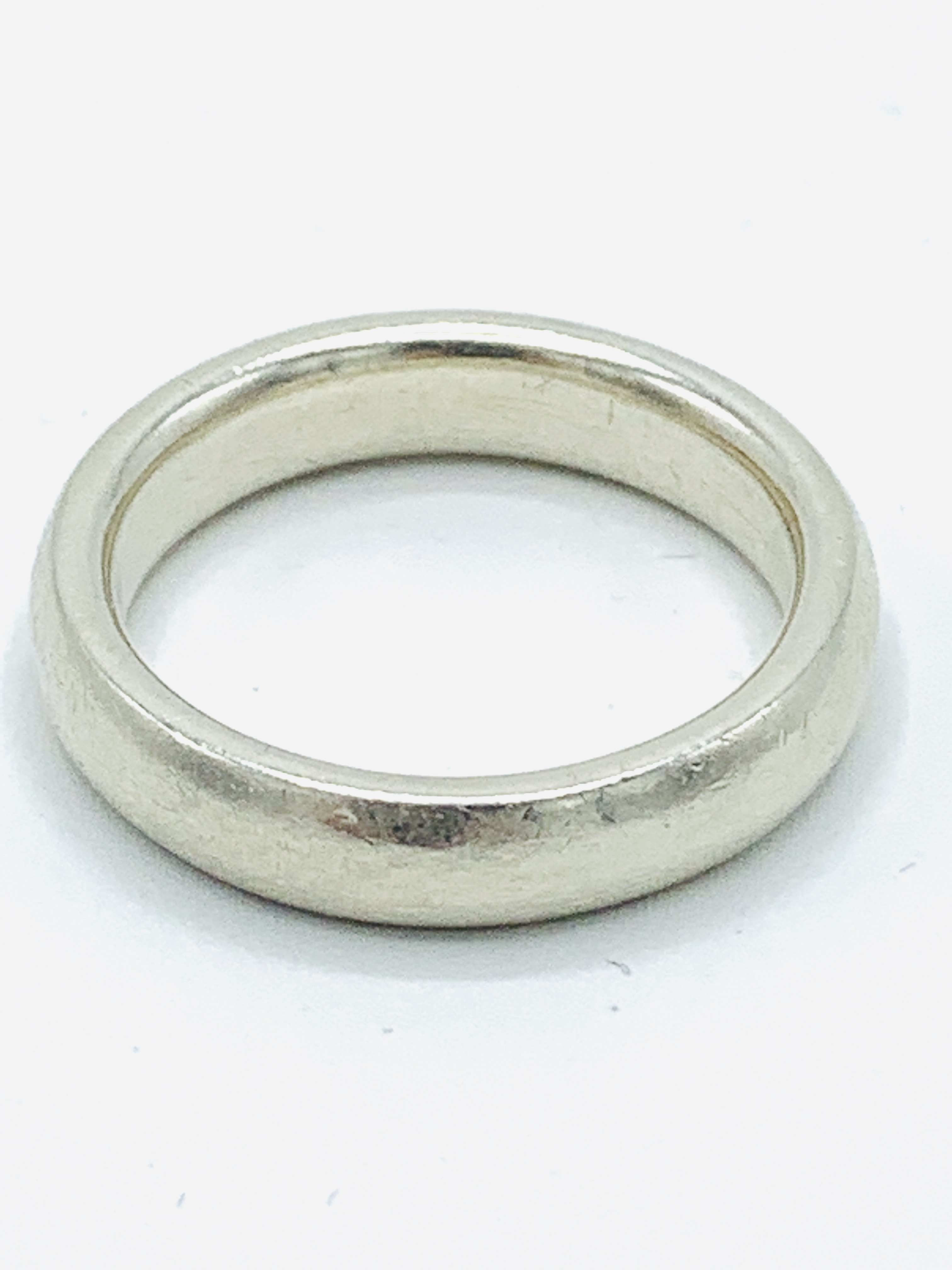 9ct gold signet ring, and a silver wedding band - Image 8 of 8