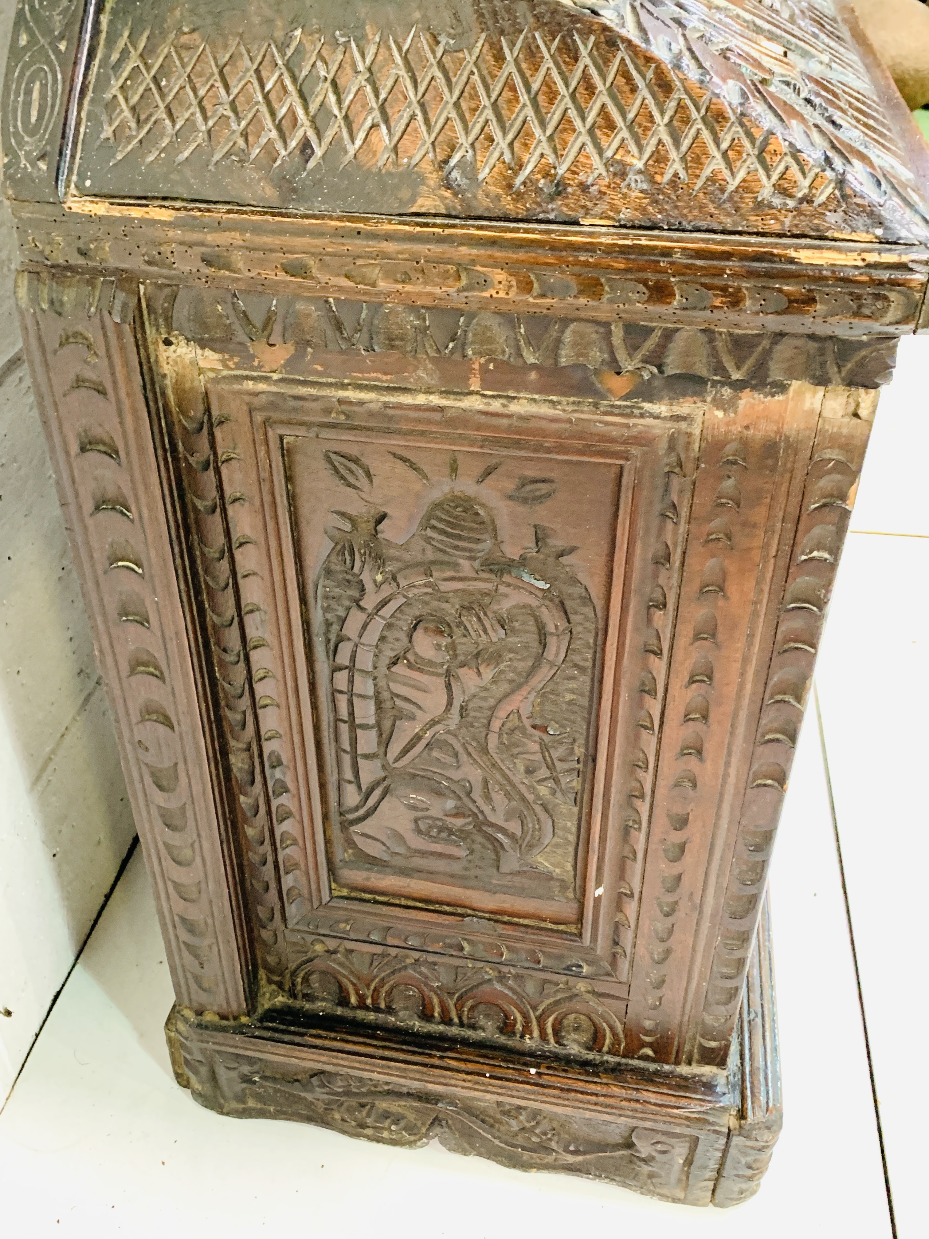 Heavily carved longcase clock - Image 15 of 20