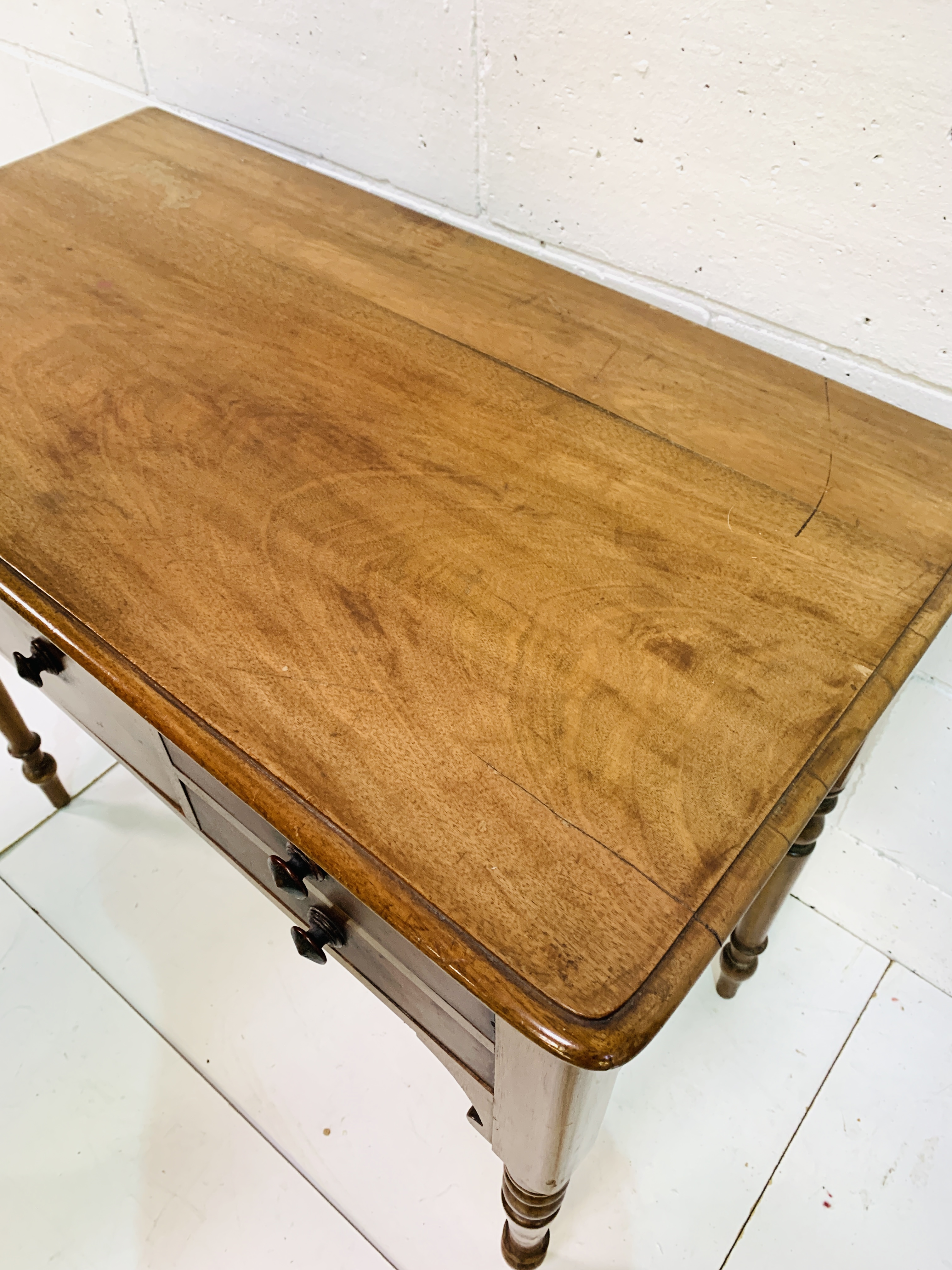 Victorian mahogany side table - Image 4 of 6