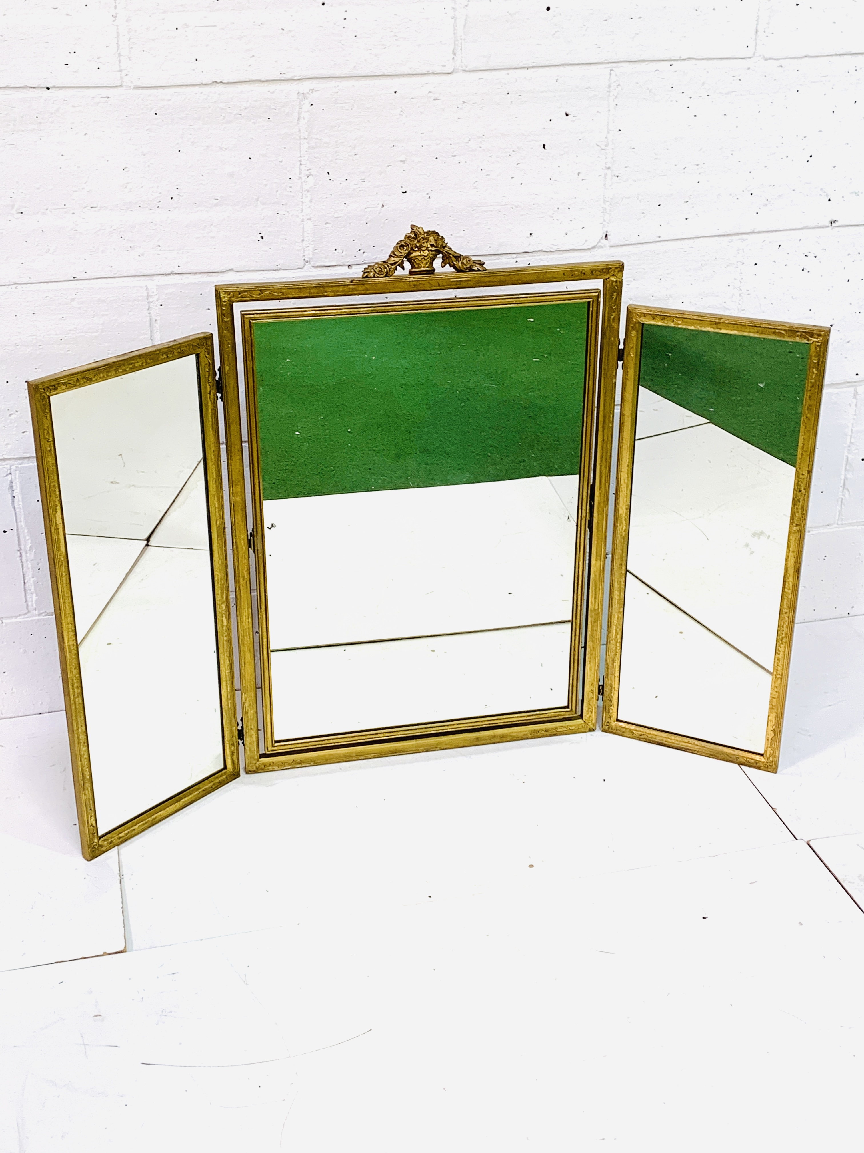 Gilt framed three fold dressing table mirror - Image 3 of 4