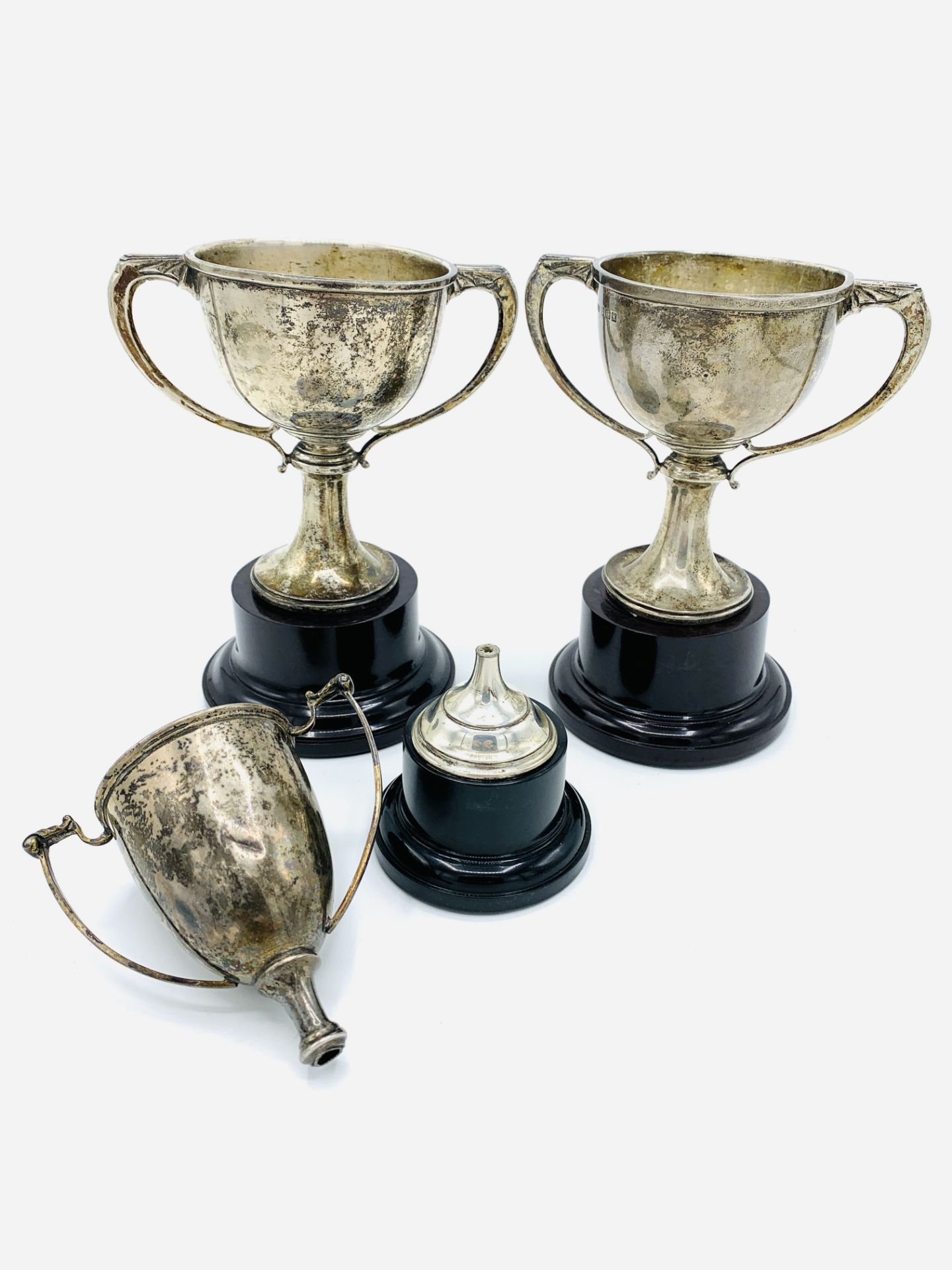 Two hallmarked silver 1930s 2 handled trophies, and a silver trophy with broken stem - Image 2 of 2