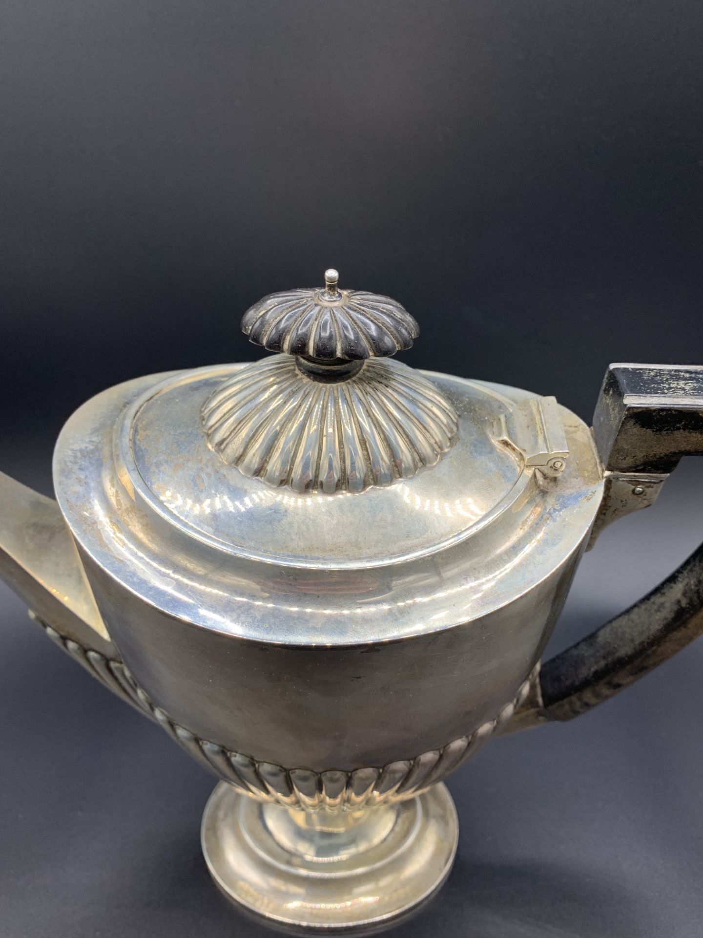 Silver coffee pot, hallmarked Sheffield 1904 - Image 3 of 3