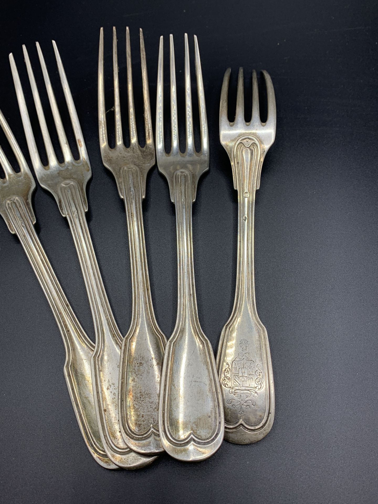 Five large French 800 silver forks - Image 4 of 4