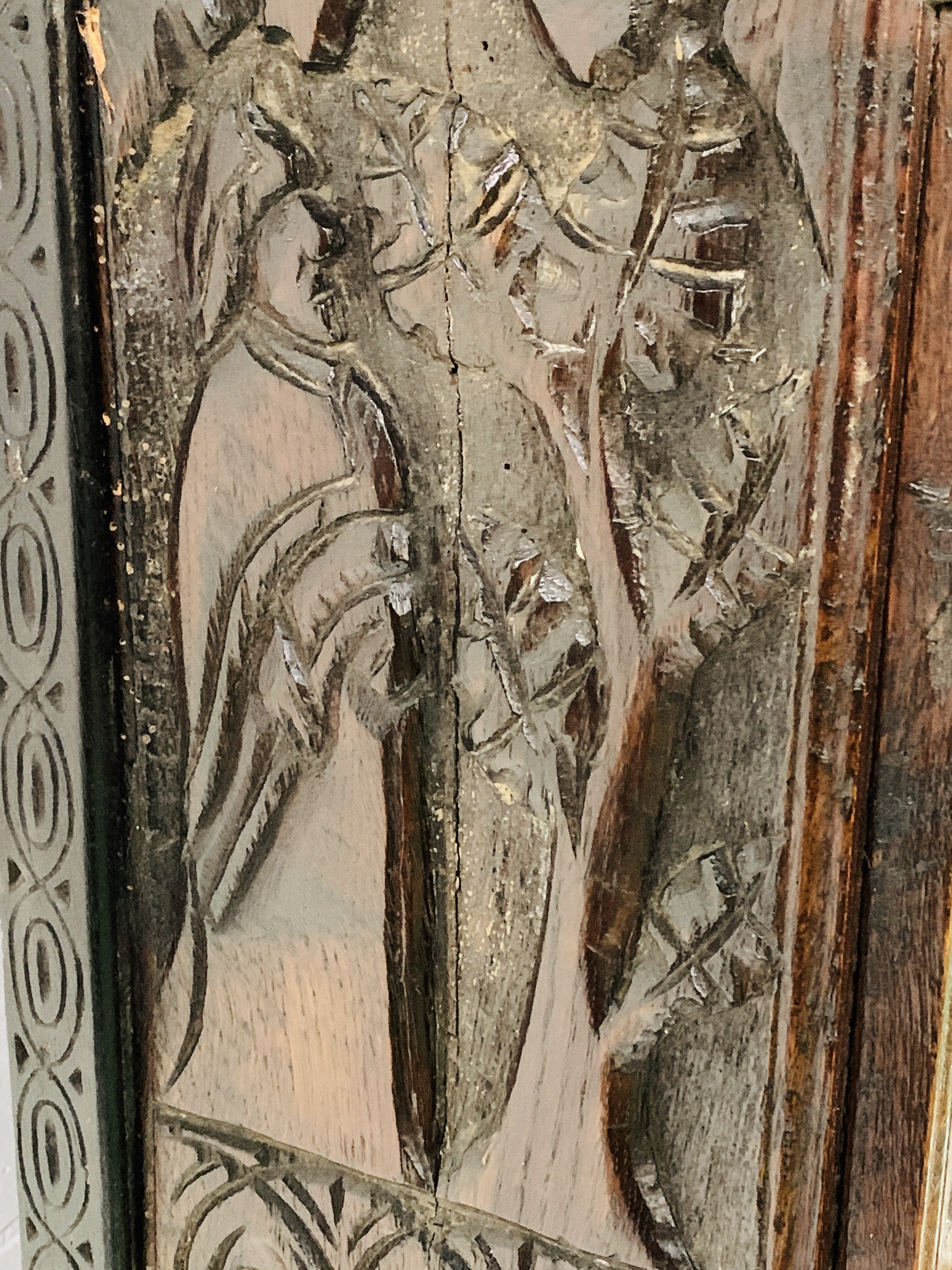 Heavily carved longcase clock - Image 4 of 20