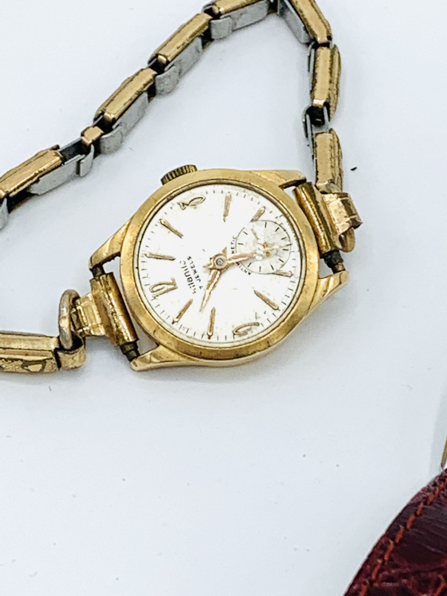 Atlantic' 18k gold cased wrist watch; 1930s 9ct gold cased wrist watch; 'Vertex' wrist watch - Image 8 of 10