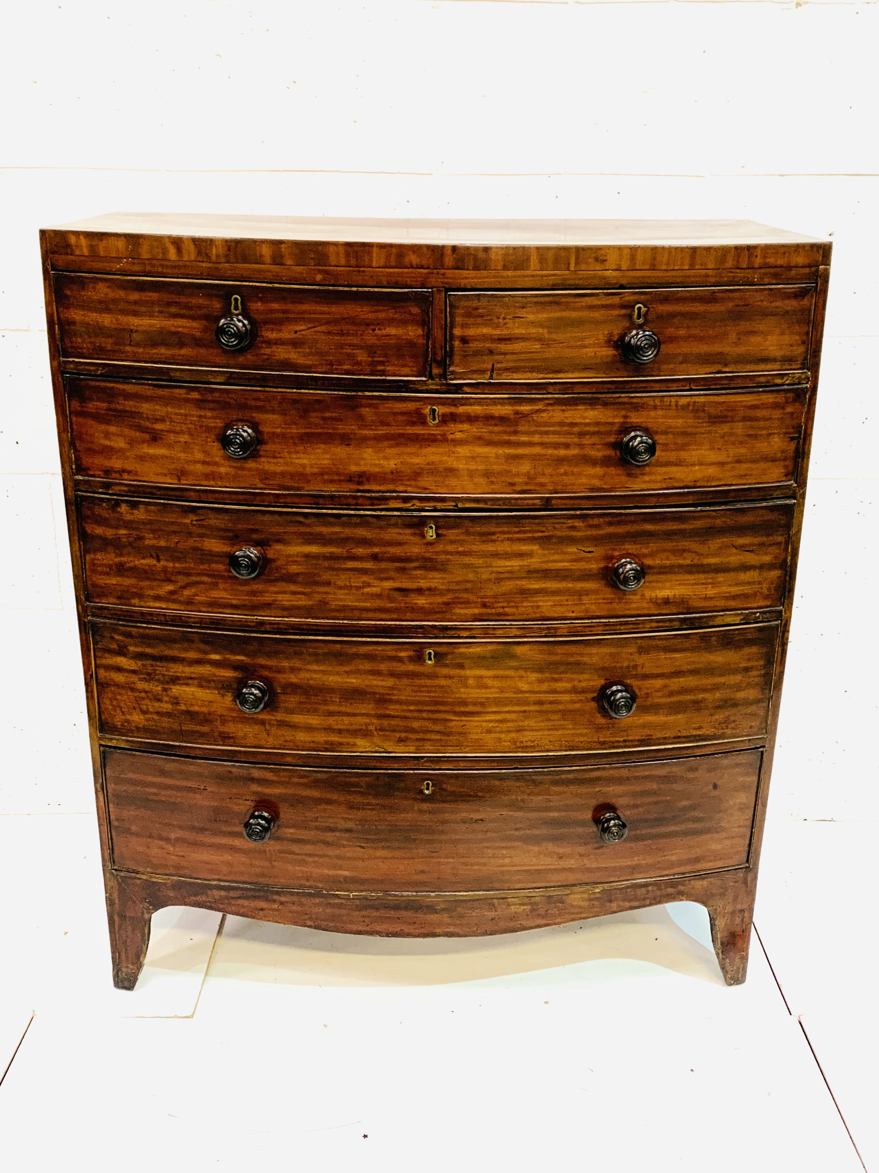 Early 19th Century mahogany bow-fronted chest of drawers