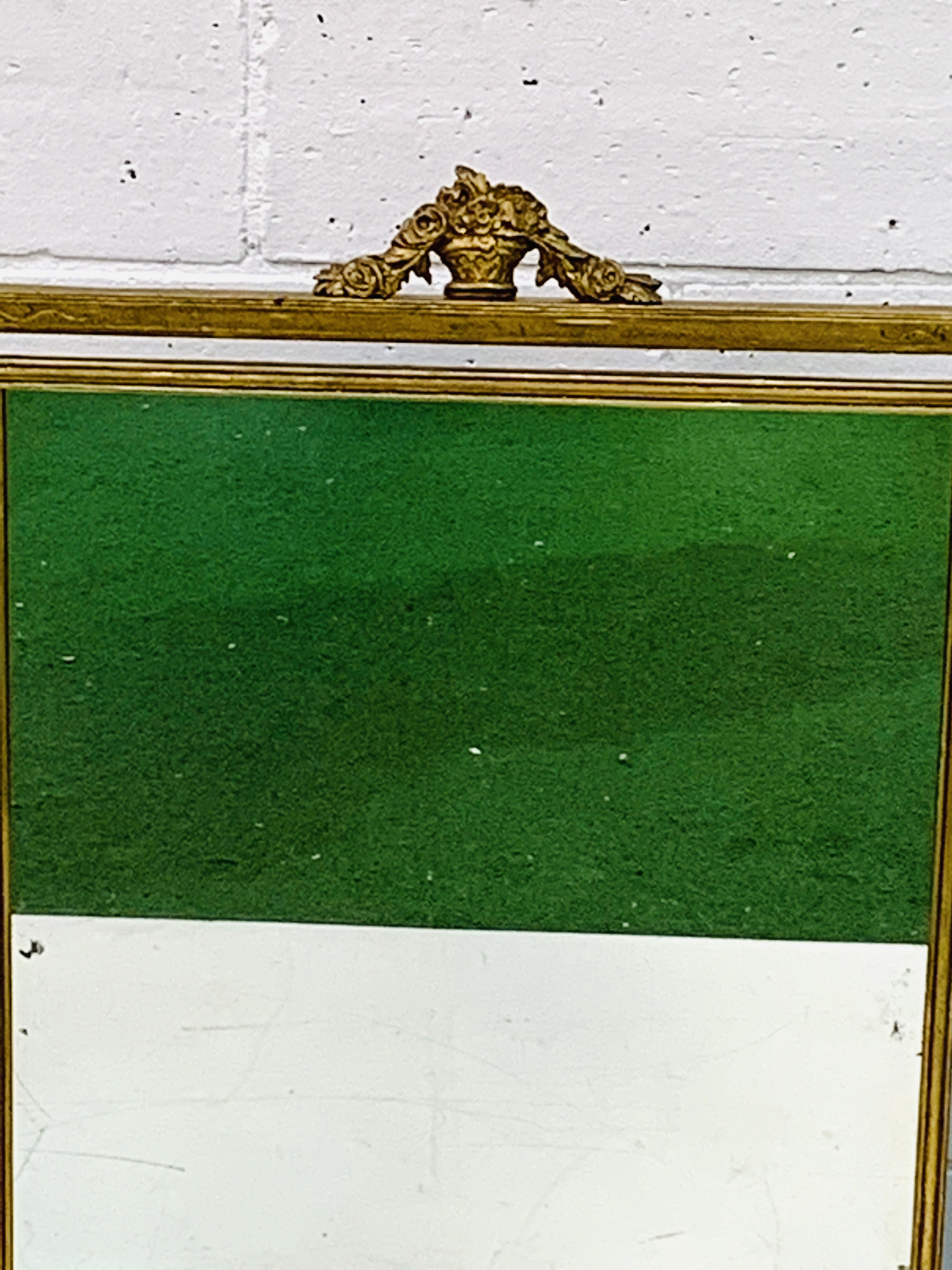 Gilt framed three fold dressing table mirror - Image 2 of 4