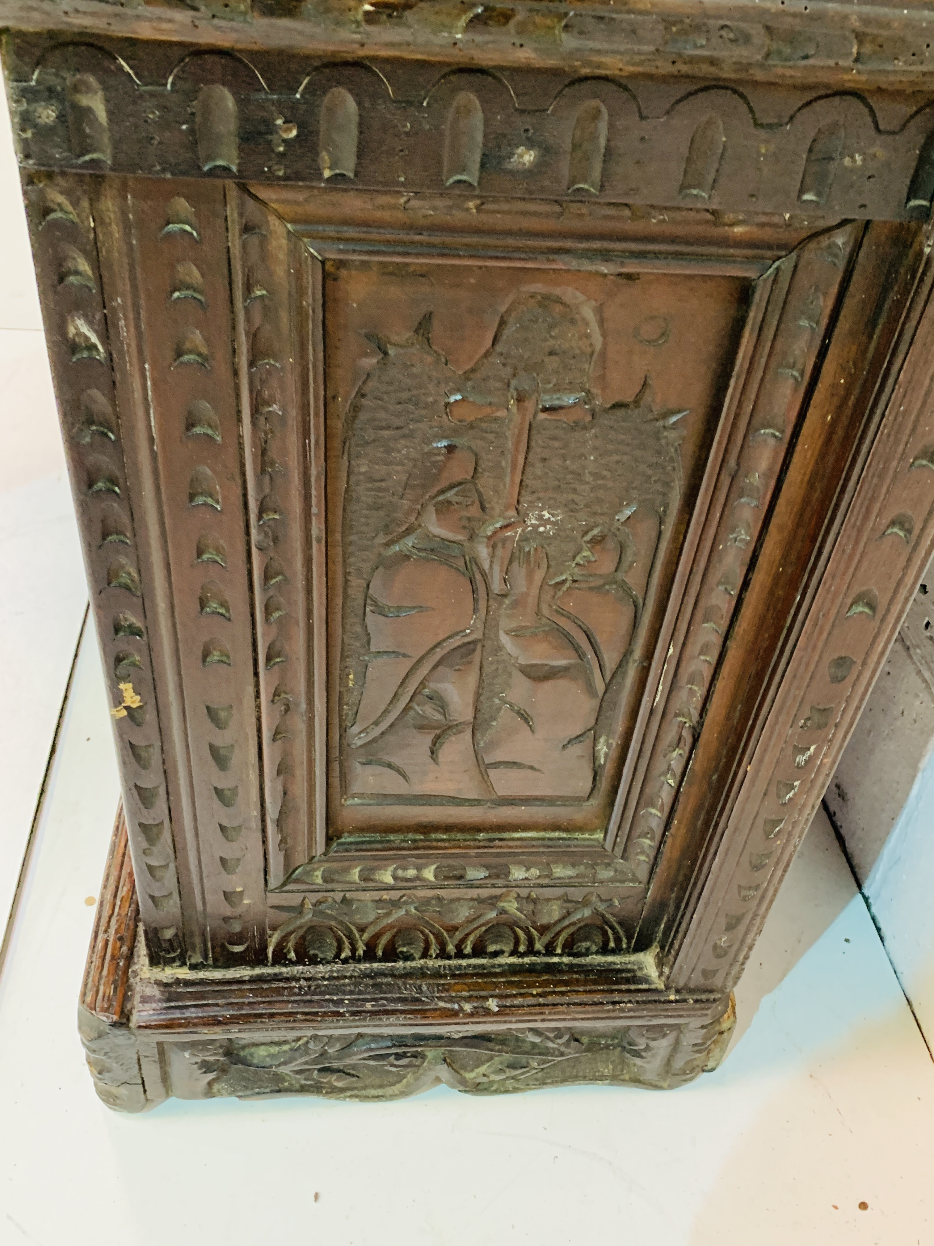 Heavily carved longcase clock - Image 16 of 20