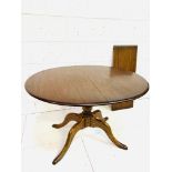 Ercol oval top extendable table