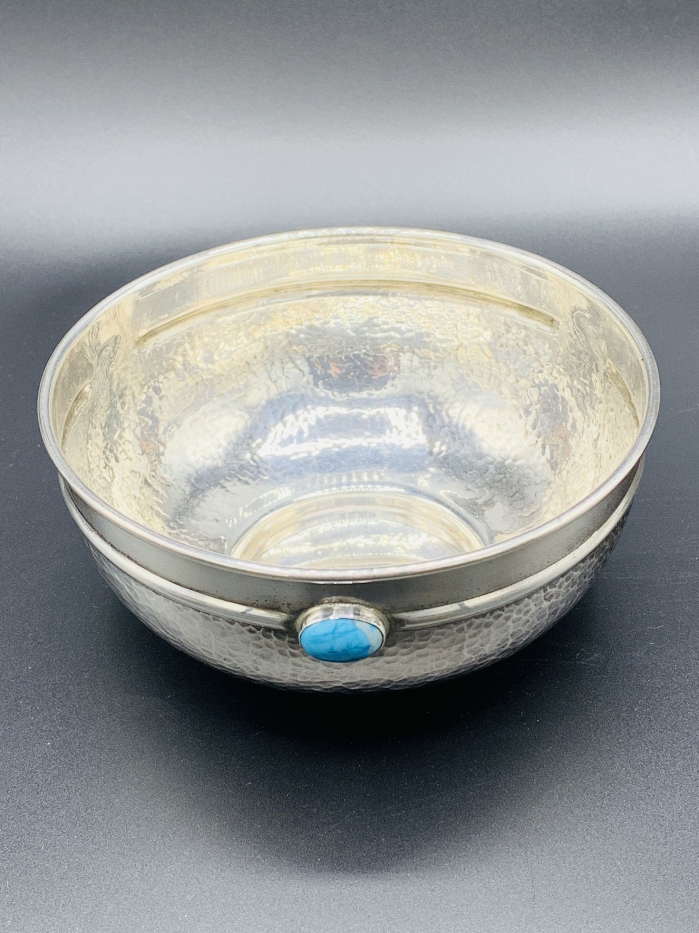 Hammered silver bowl with three blue cabochons to outside rim - Image 5 of 7