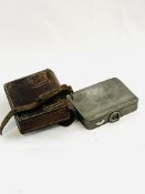 Small leather hunting sandwich case with tin