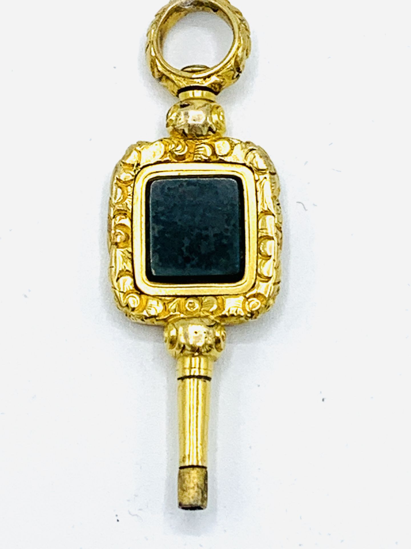 Gold watch key with green onyx centre - Image 2 of 2