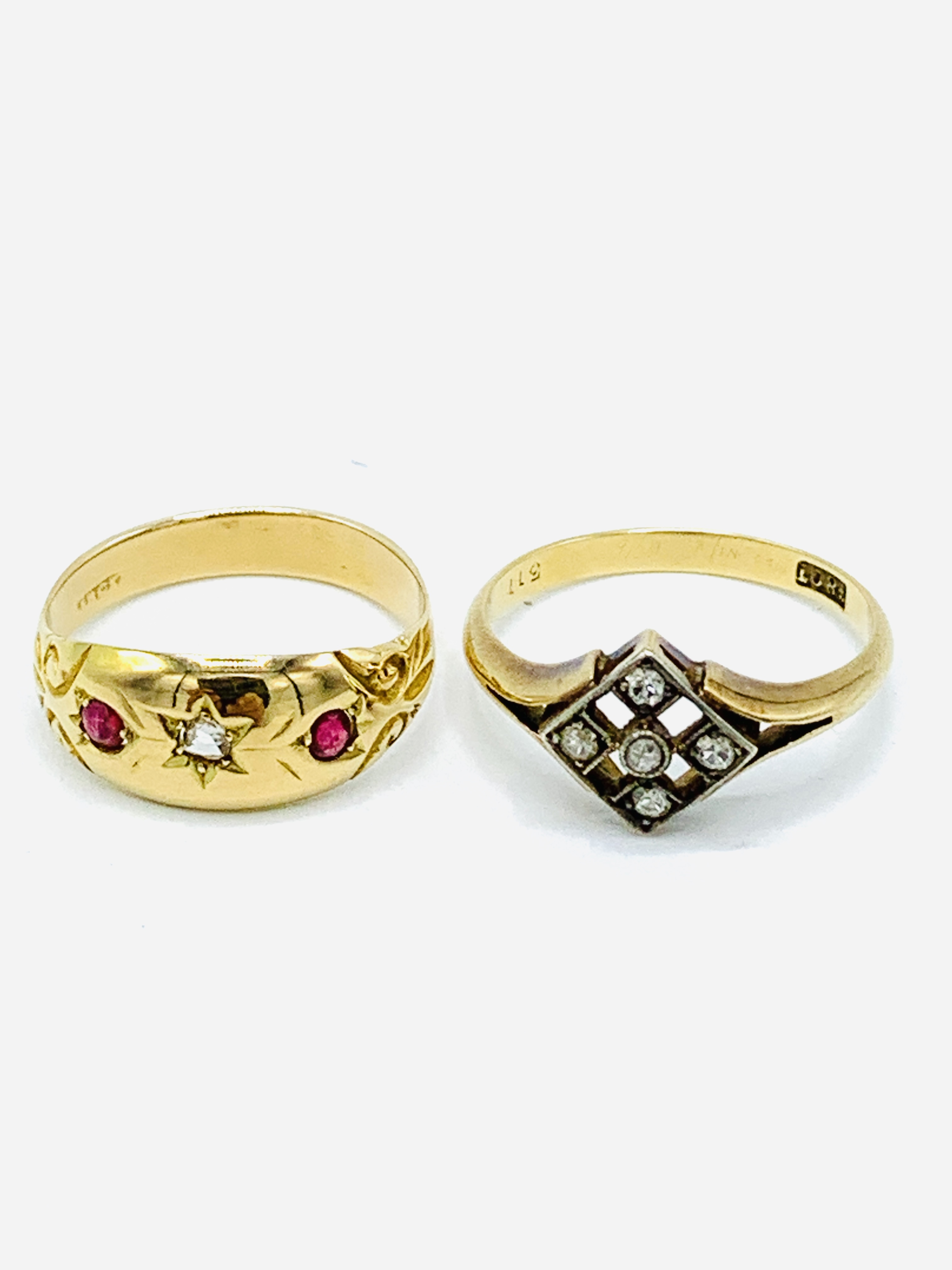 18ct gold ring set with 4 diamonds in a square, and an 18ct diamond and ruby set 'gypsy' ring - Image 2 of 5