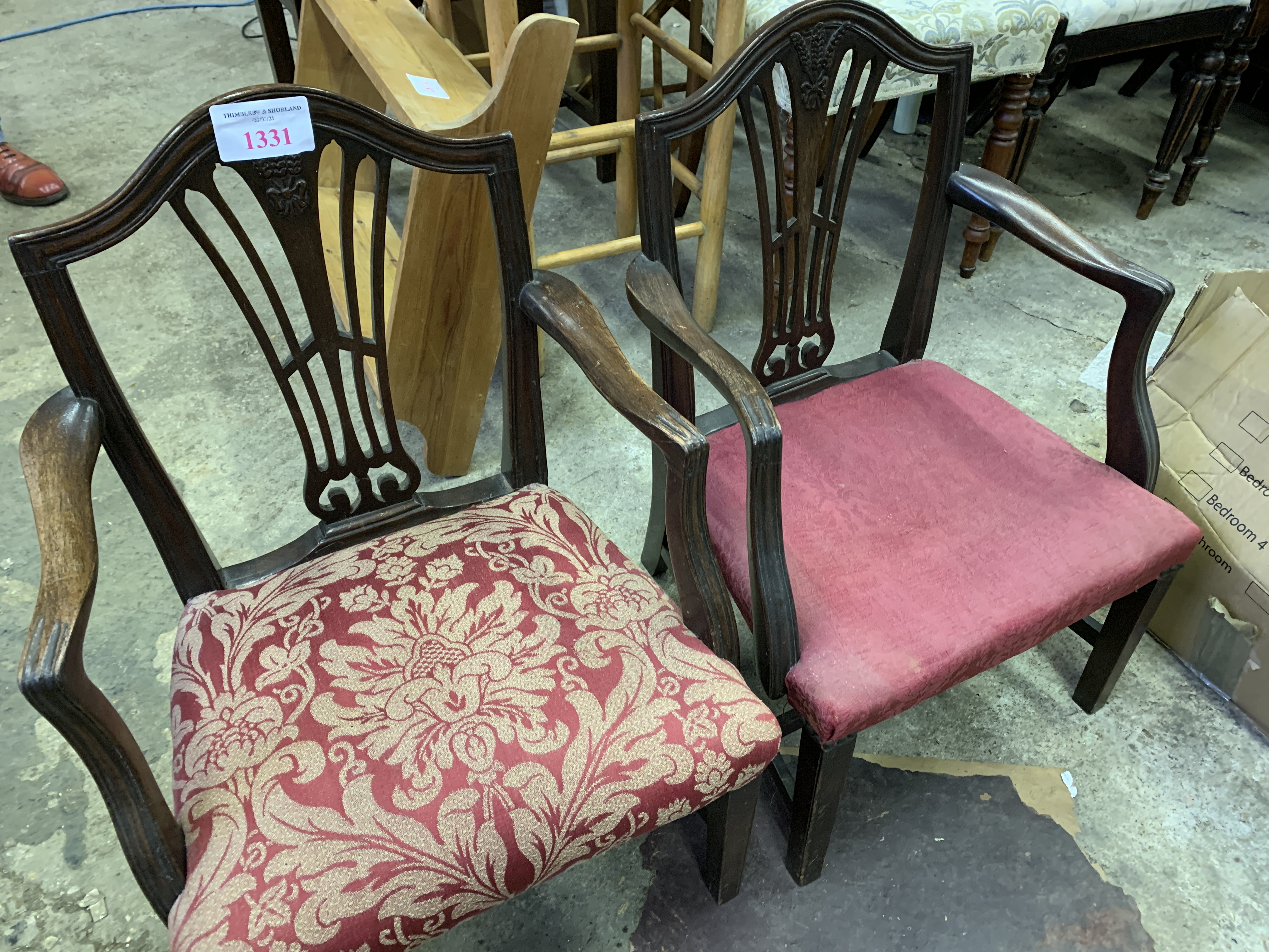 Pair of mahogany child's open elbow chairs - Image 4 of 5