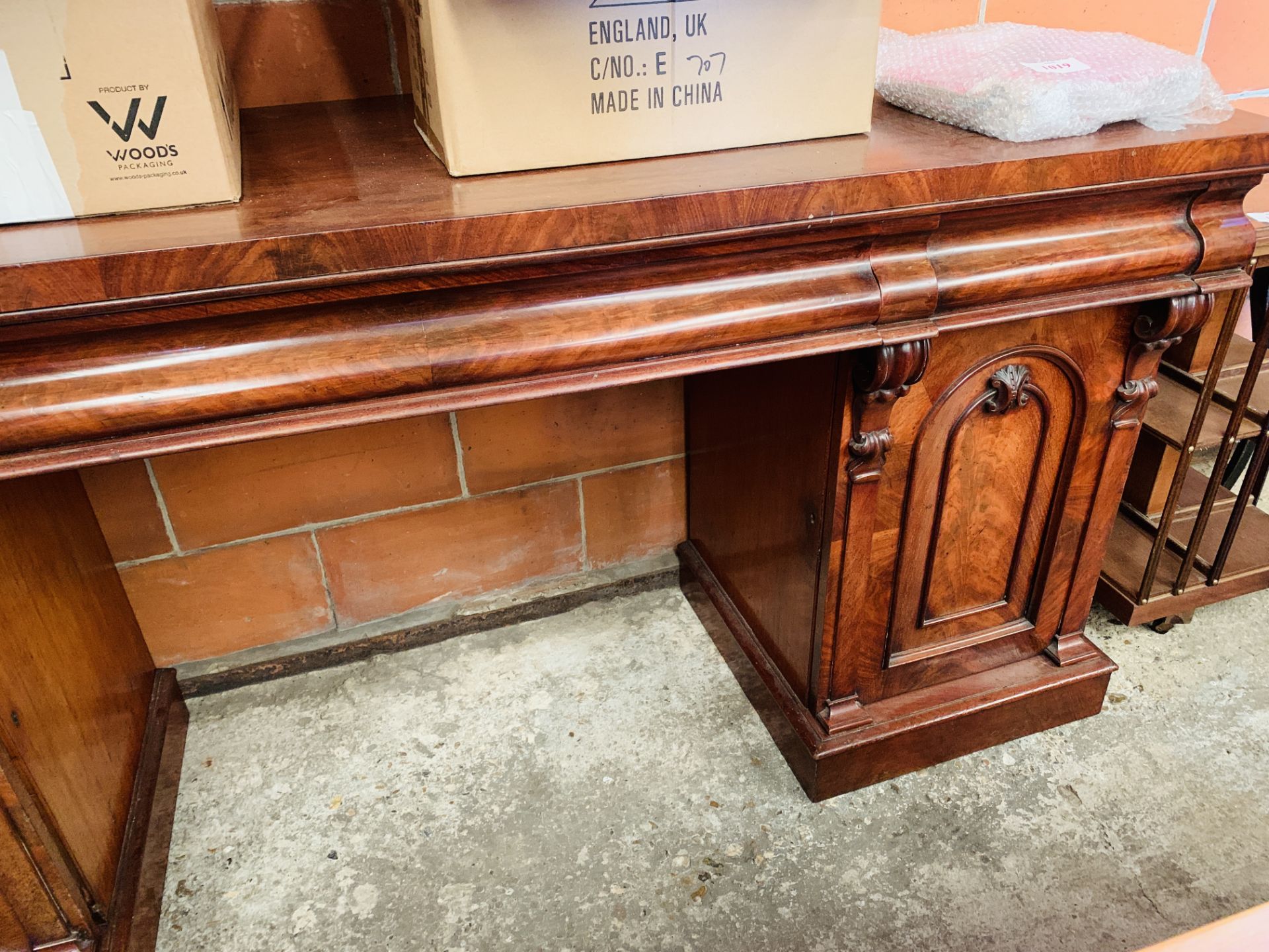 Victorian mahogany pedestal sideboard - Image 3 of 3