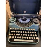 Underwood portable typewriter in original case.