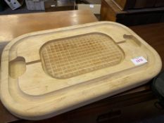 Pine meat tray