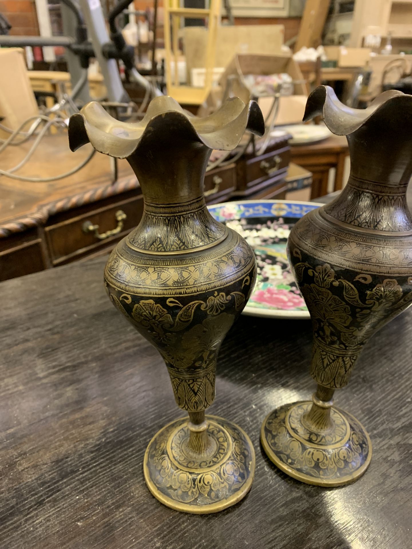 Indian brass decorative vases - Image 3 of 3