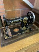 Jones' Family C.S decorative manual sewing machine