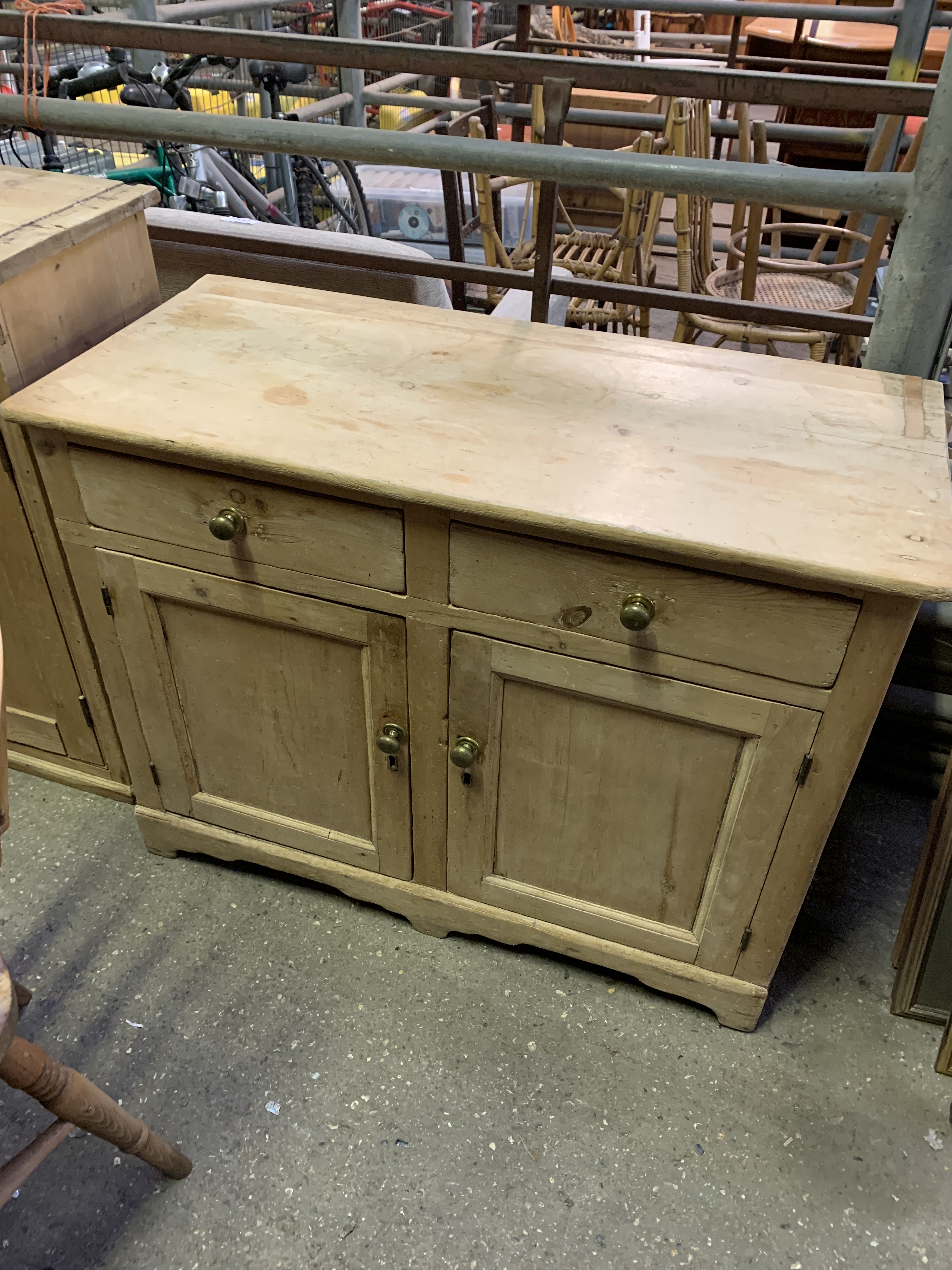 Old pine cupboard with two frieze drawers over a cupboard - Image 4 of 4