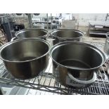 Four cooking pots