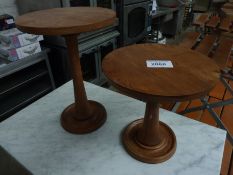 Two cake stands.