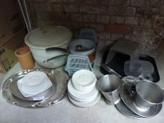 Assorted kitchen wares.