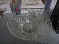 New Melodia crystal bowl centrepiece