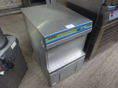 Winterhalter GS235 glass washer.